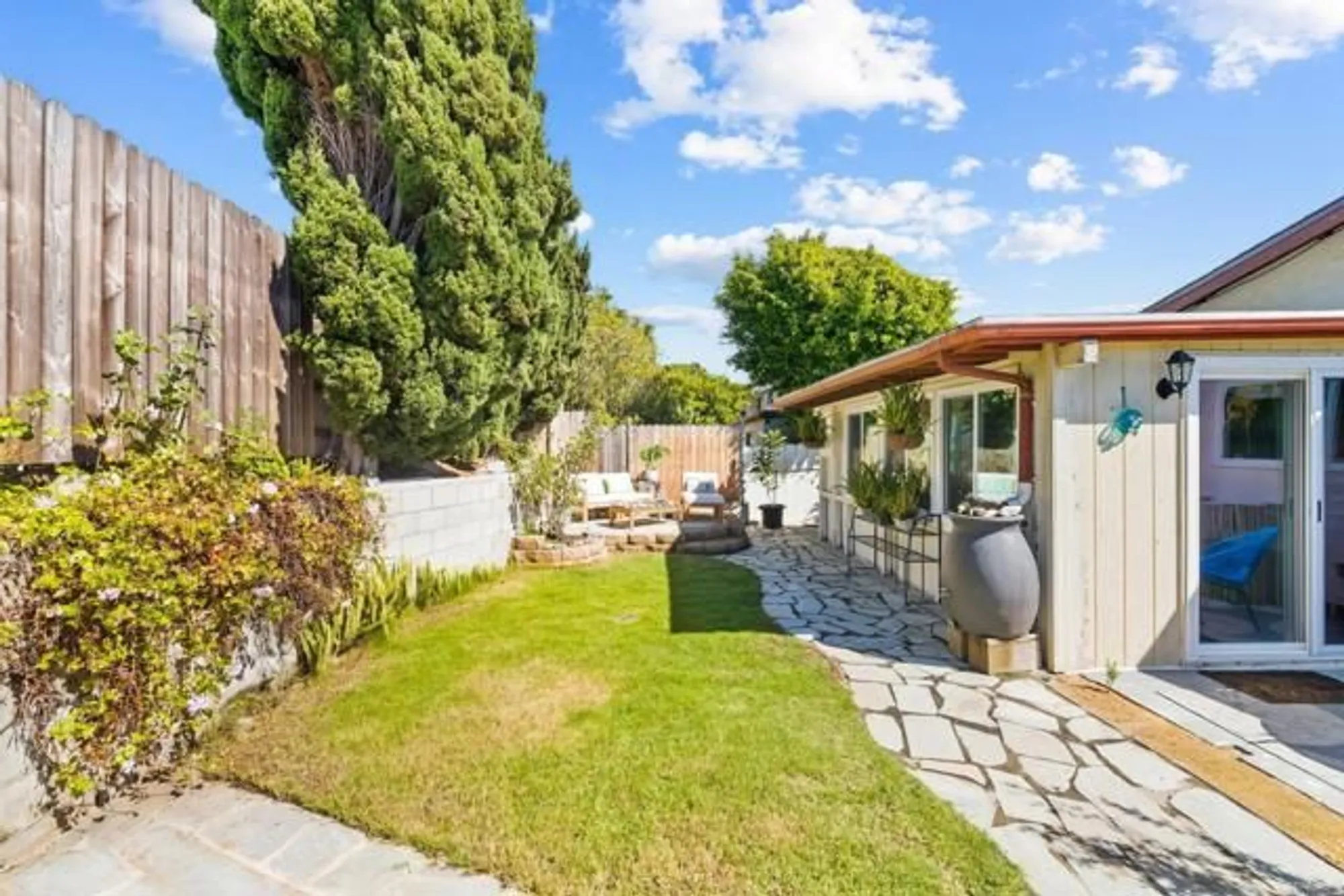 Property Slideshow image 31 of 40 | 3560 santa maria st, Oceanside, CA, 92056