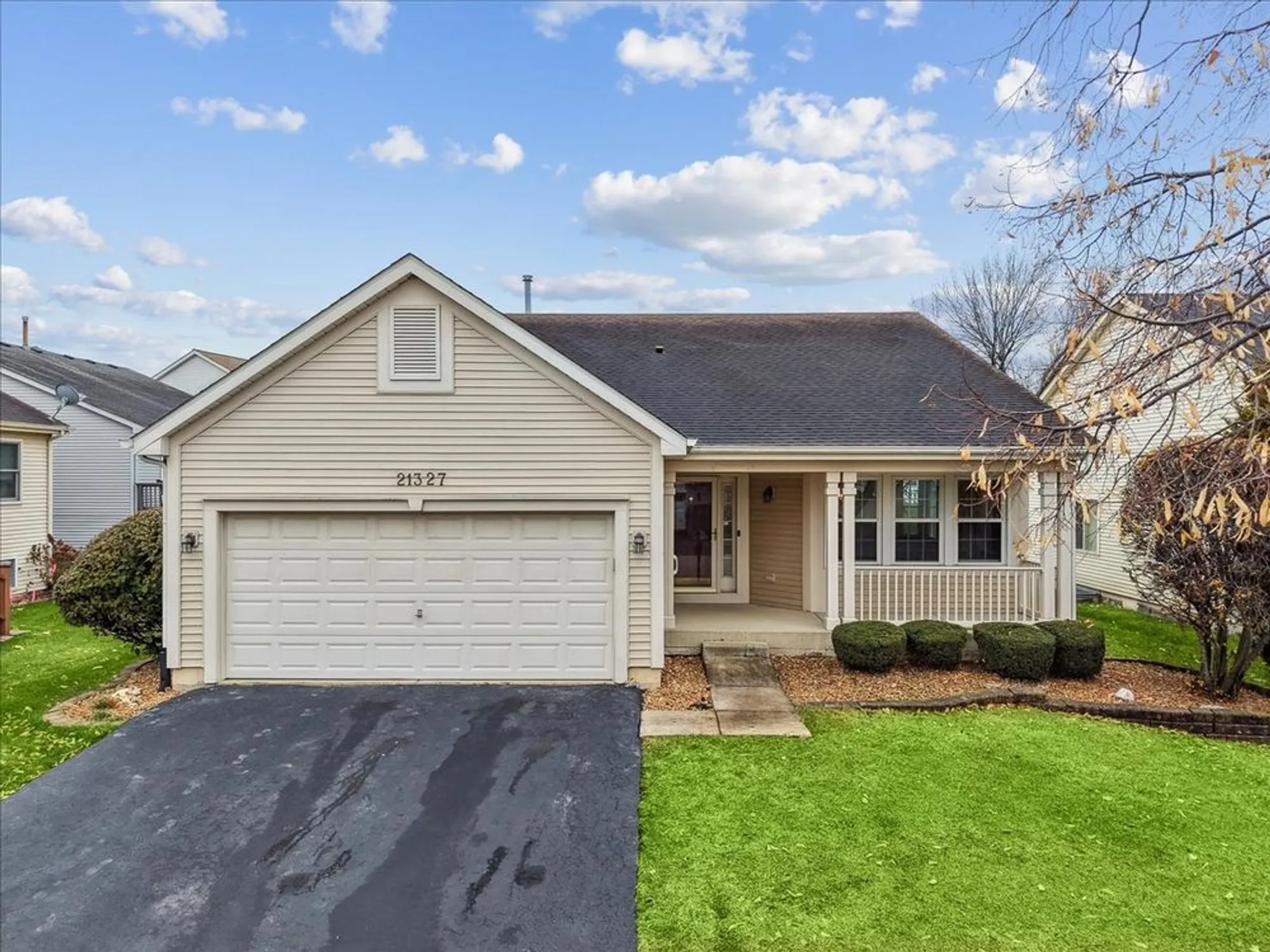 Property Slideshow image 1 of 38 | 21327 w redwood dr, Plainfield, IL, 60544