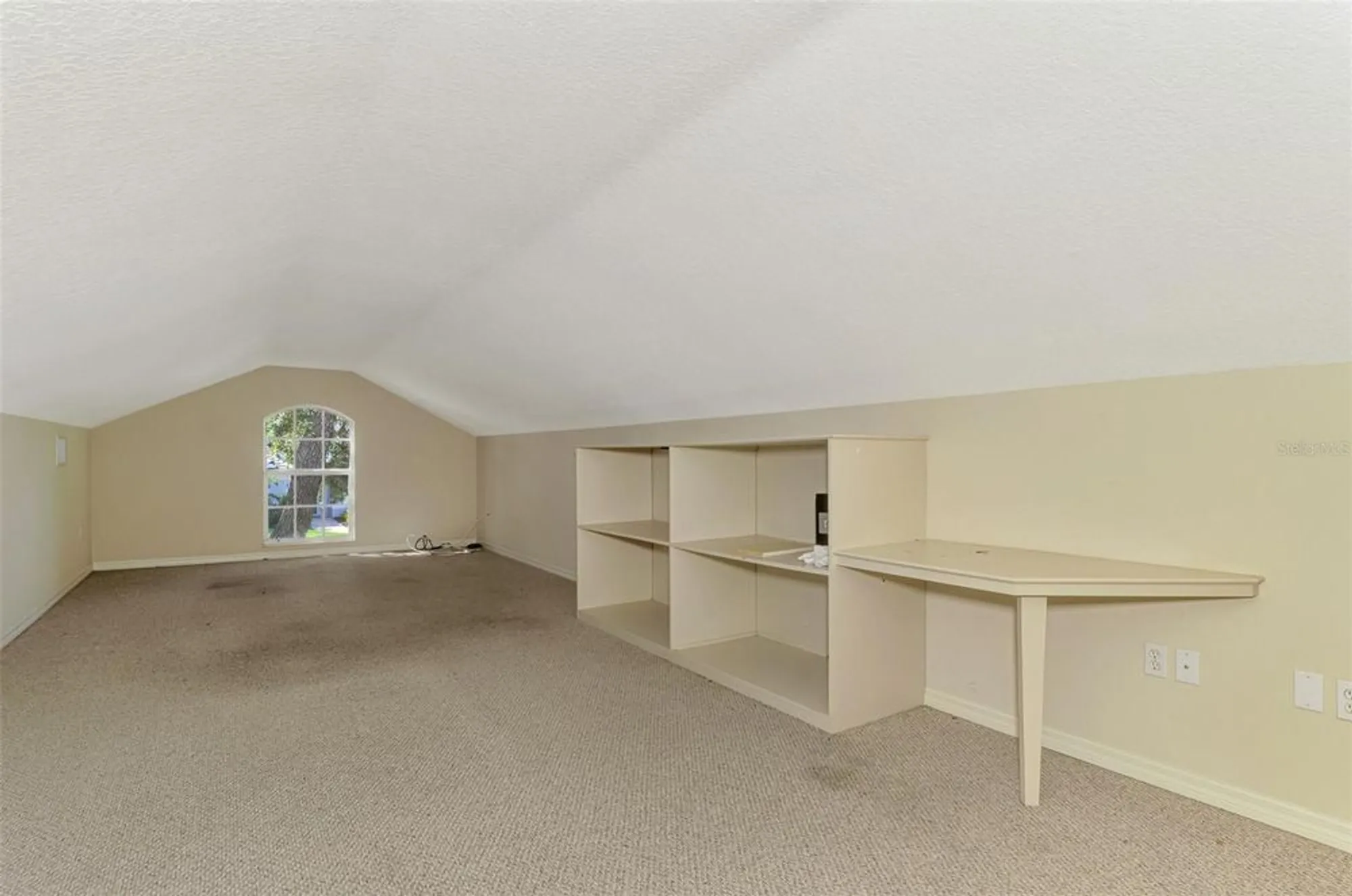 Property Slideshow image 57 of 79 | 4889 carrington cir, Sarasota, FL, 34243