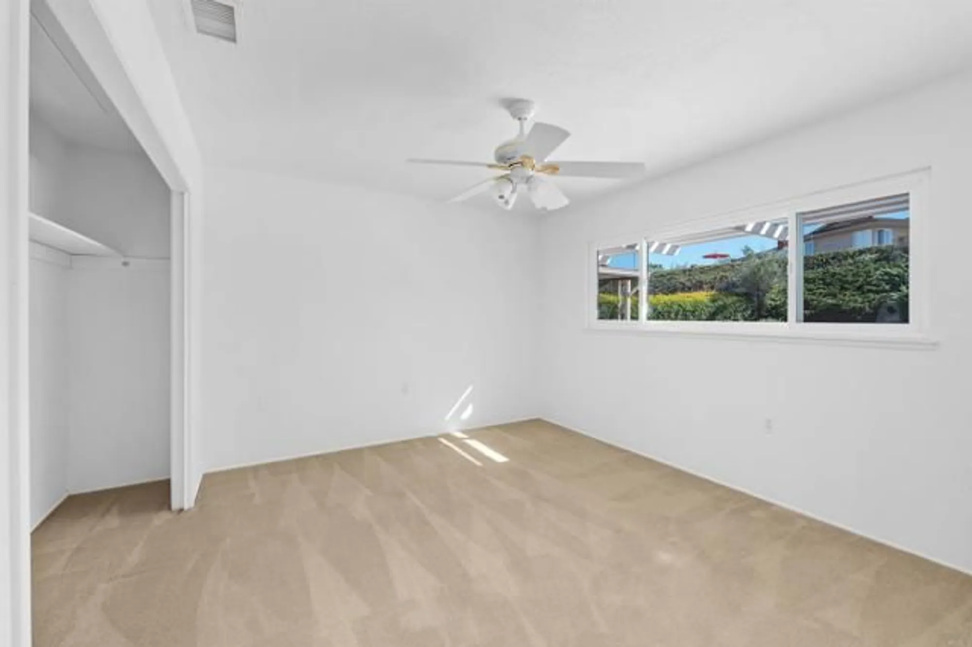 Property Slideshow image 21 of 31 | 16866 acebo dr, San Diego, CA, 92128