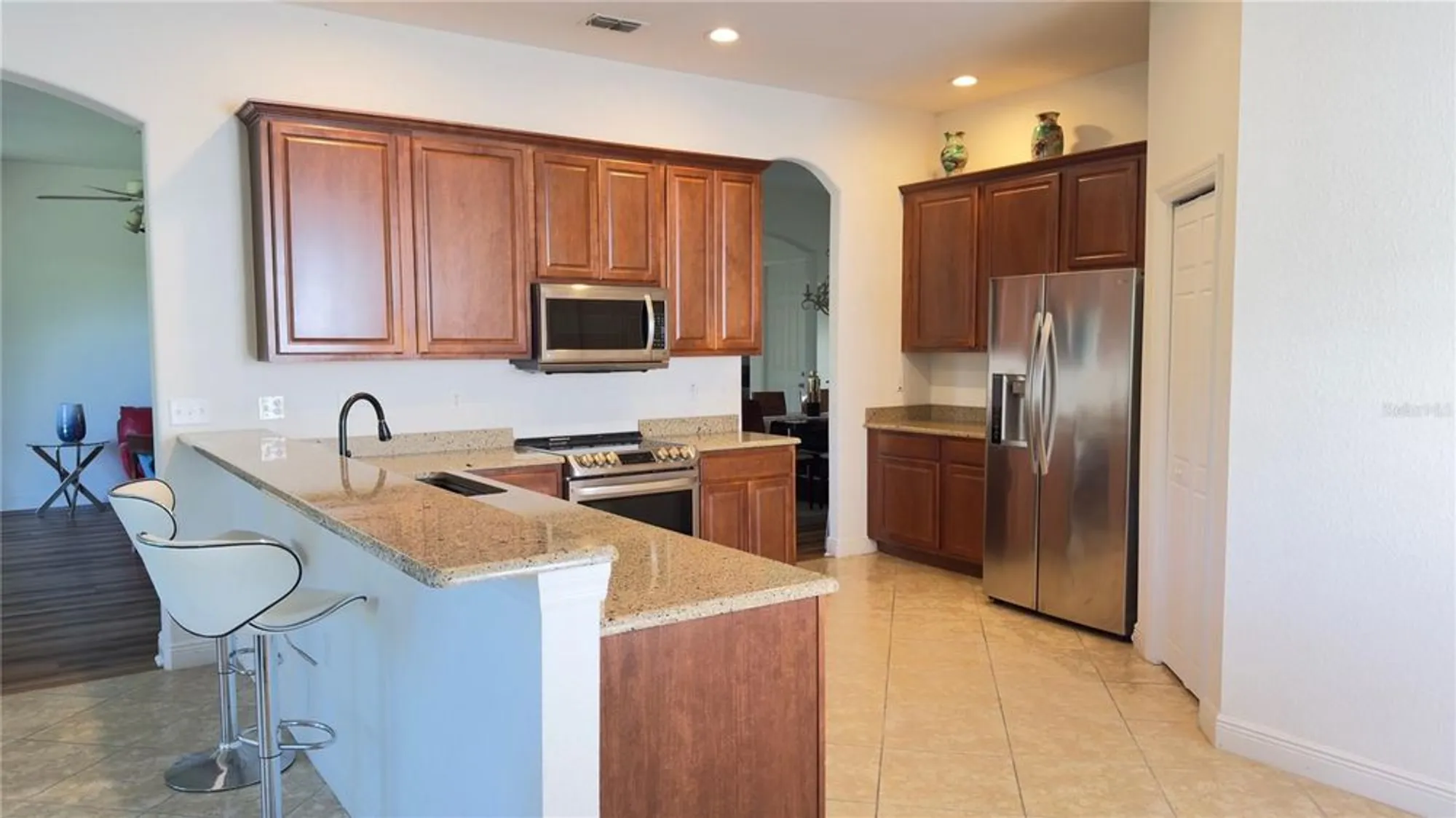 Property Slideshow image 4 of 45 | 10048 cleghorn dr, San Antonio, FL, 33576