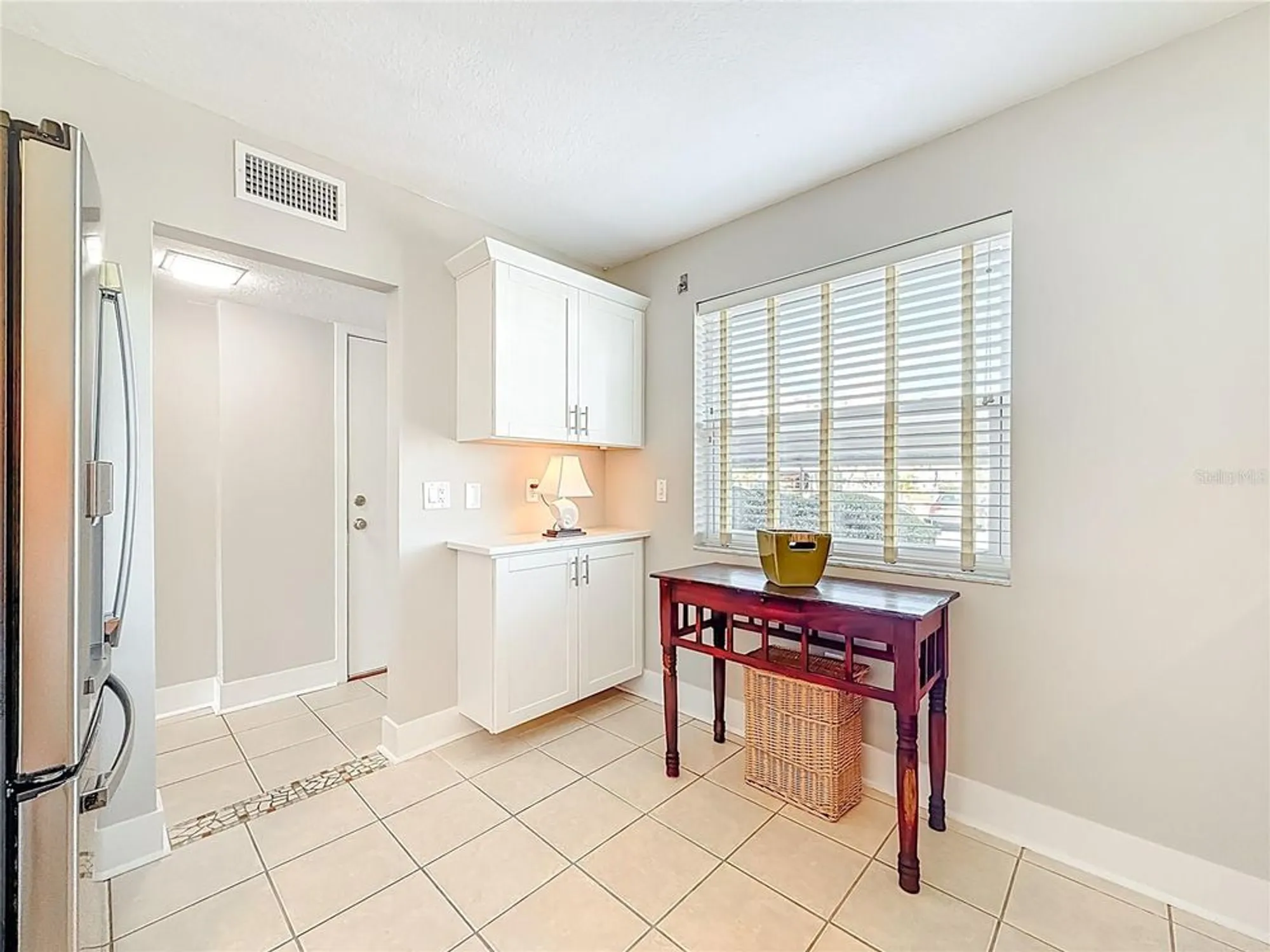 Property Slideshow image 13 of 65 | 7930 sun island dr 111, South Pasadena, FL, 33707