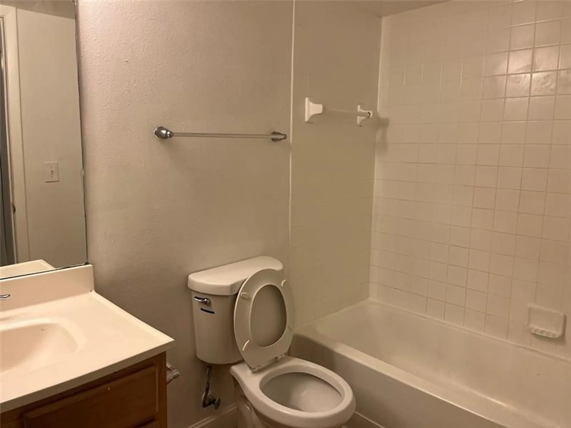 Property Slideshow image 7 of 9 | 7680 westwood dr apt 803, Tamarac, FL, 33321