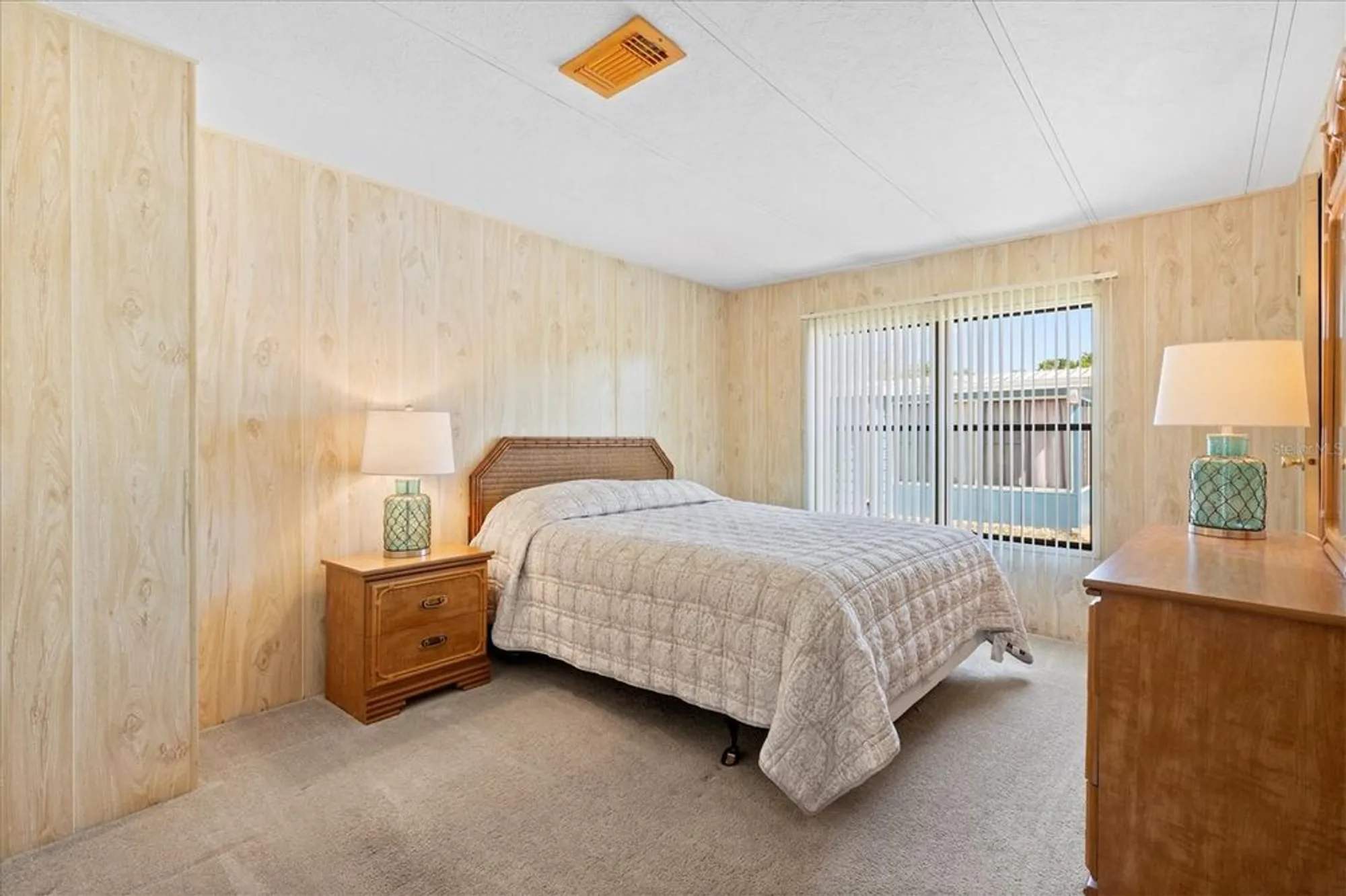 Property Slideshow image 14 of 30 | 104 winterberry ave, Wildwood, FL, 34785