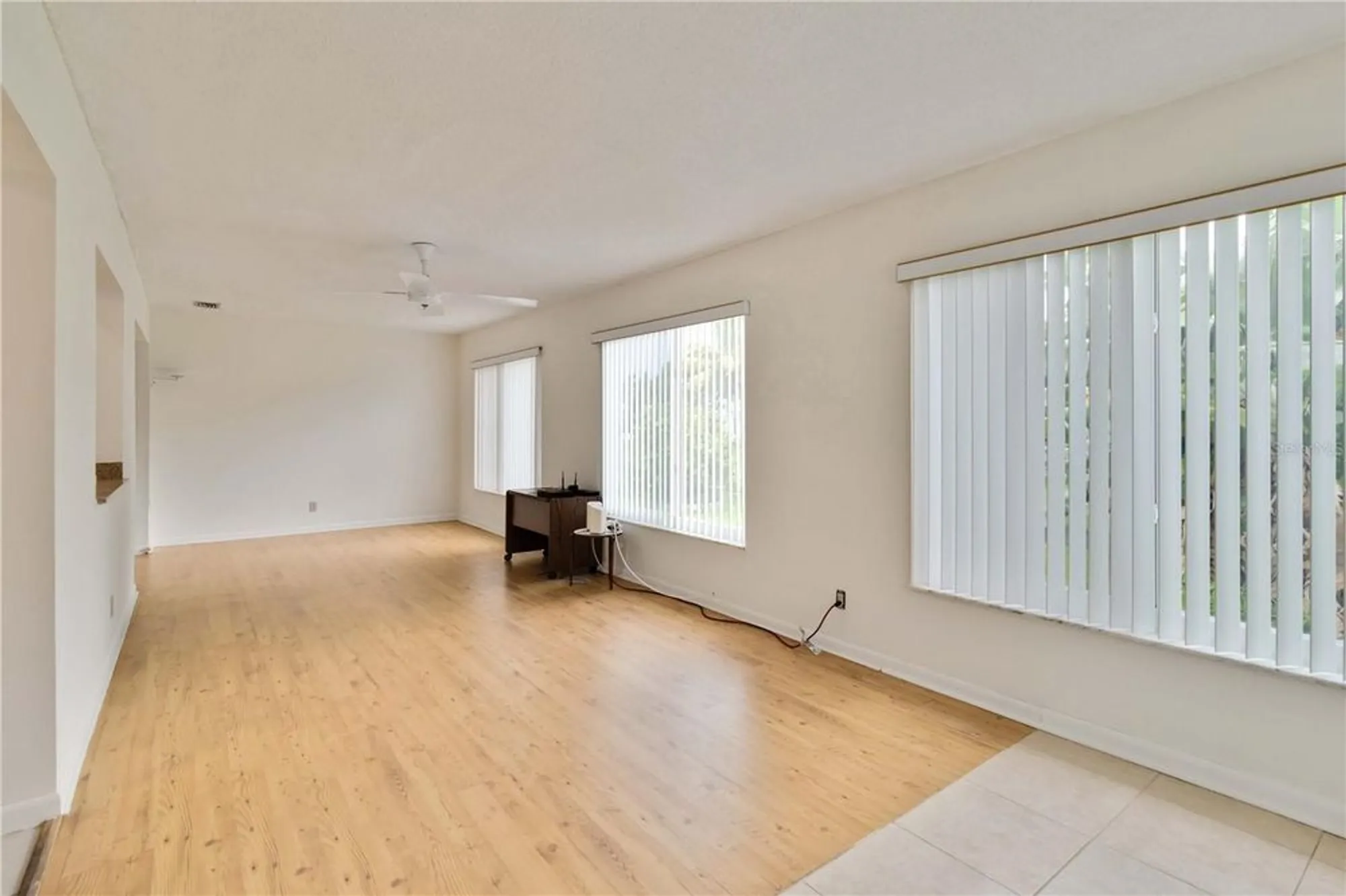 Property Slideshow image 14 of 57 | 735 nw 73rd ter, Margate, FL, 33063