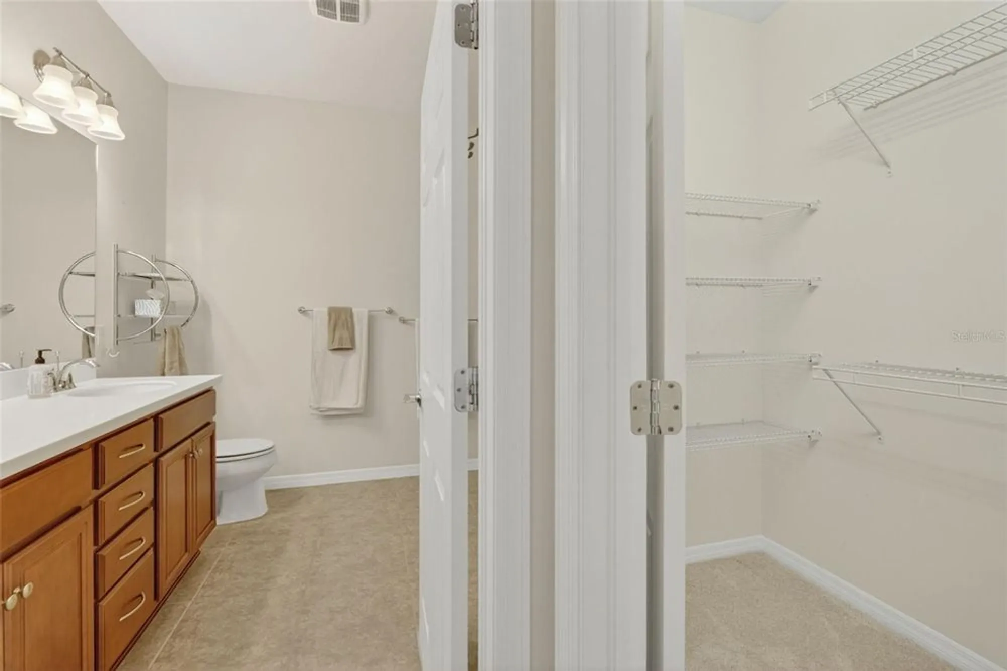 Property Slideshow image 19 of 56 | 2860 arugula dr, North Port, FL, 34289