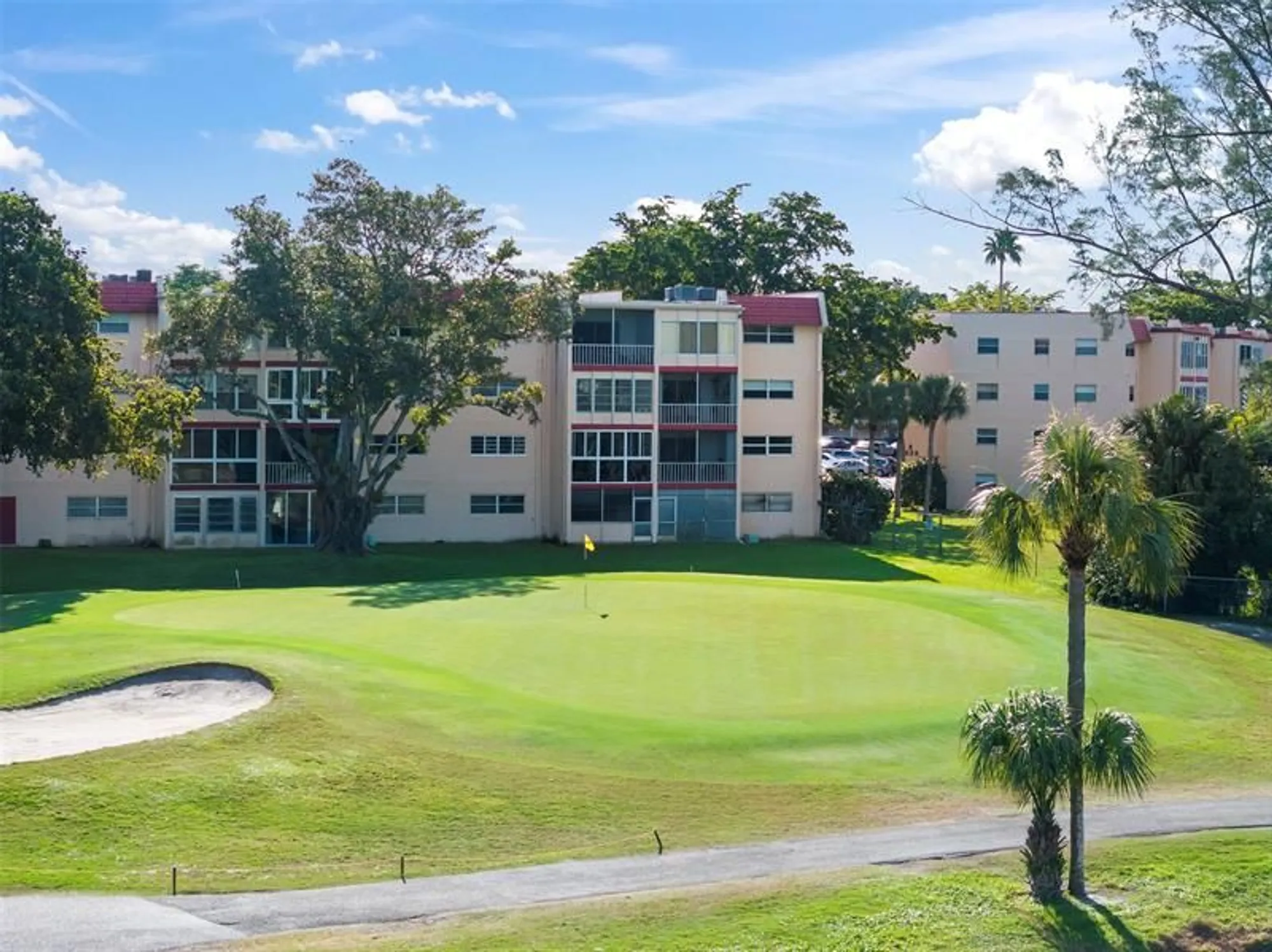 Property Slideshow image 24 of 30 | 1035 country club dr apt 203, Margate, FL, 33063
