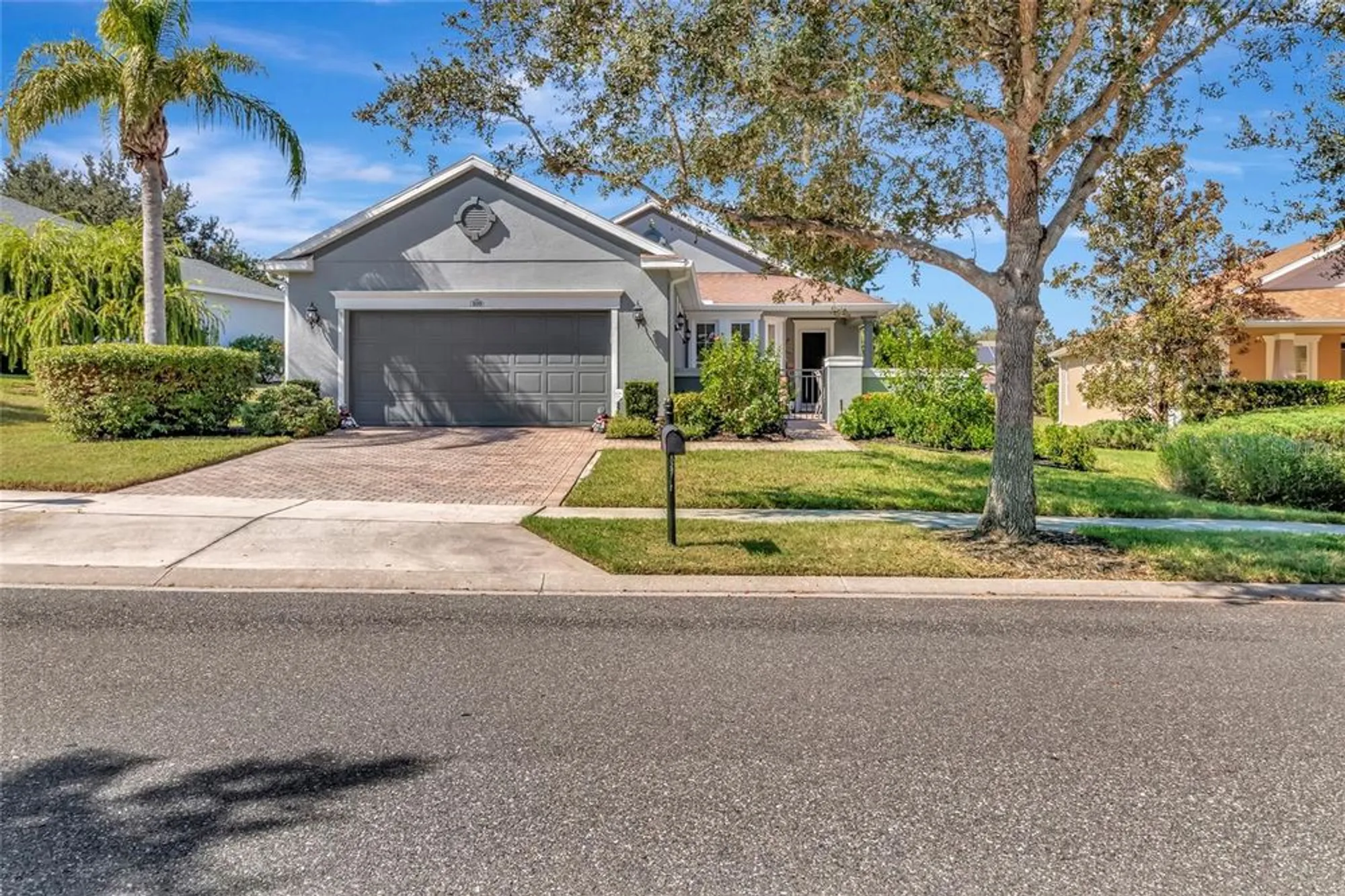 Property Slideshow image 3 of 51 | 109 falling acorn ave, Groveland, FL, 34736