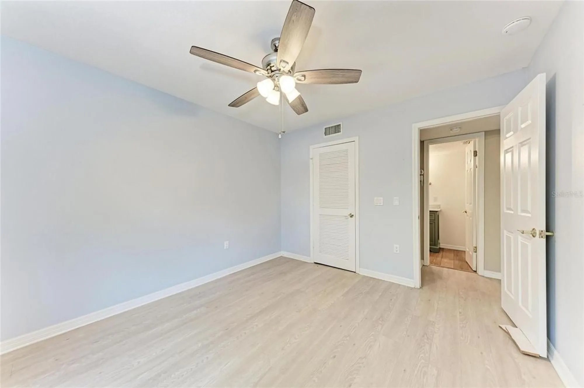 Property Slideshow image 37 of 59 | 4644 red maple rd 1303, Bradenton, FL, 34210