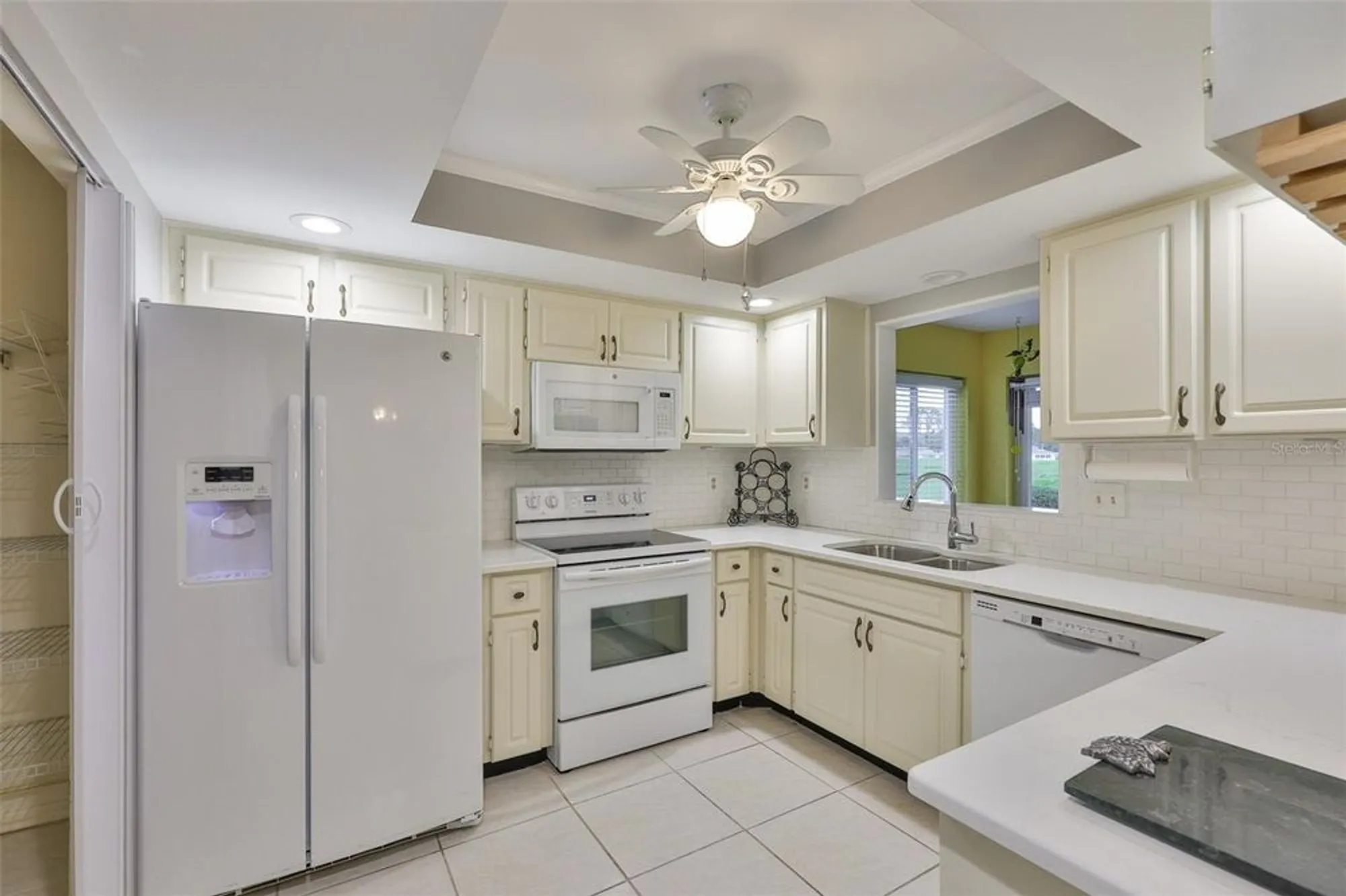 Property Slideshow image 24 of 69 | 1318 leland dr, Sun City Center, FL, 33573