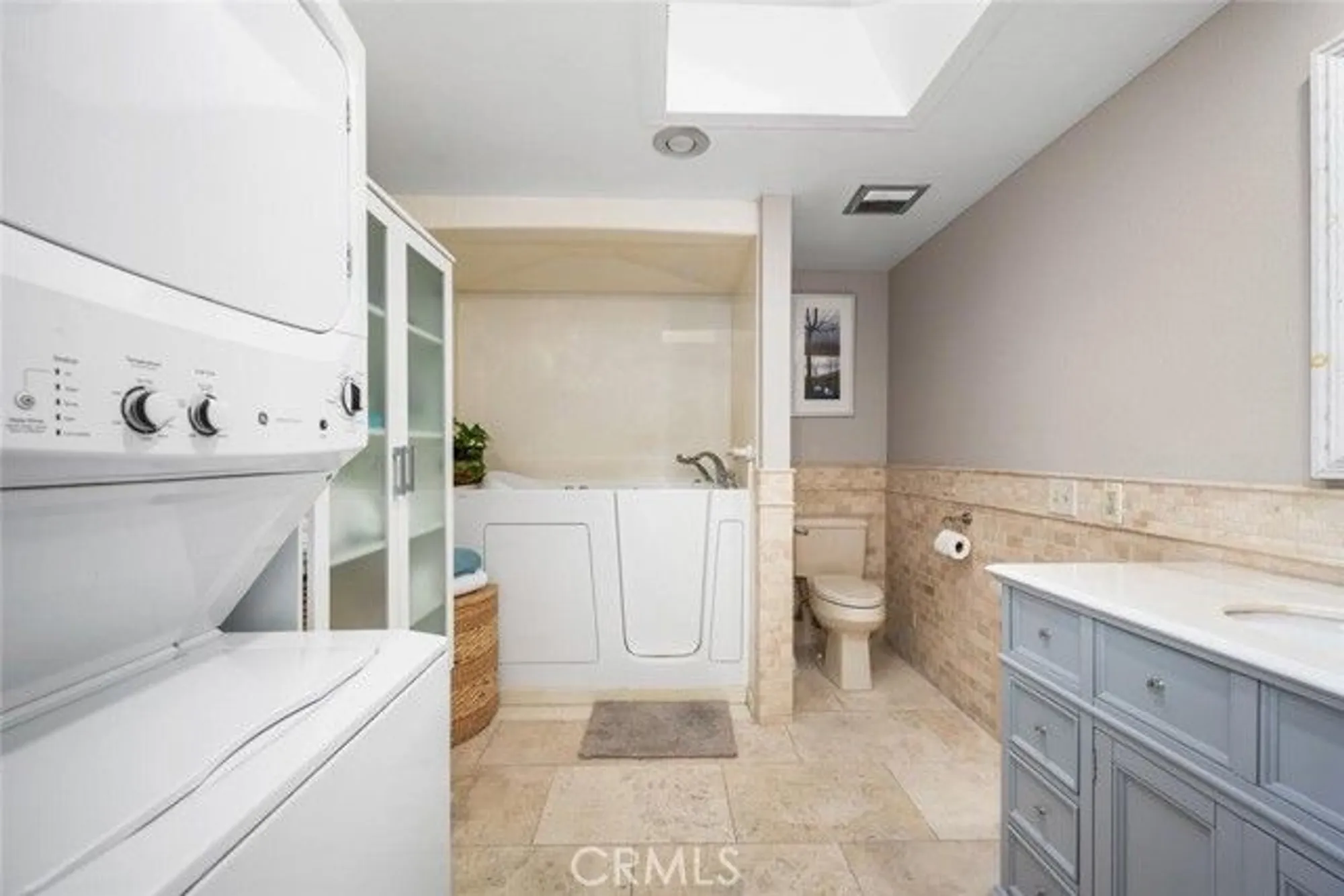 Property Slideshow image 27 of 42 | 13120 del monte dr apt 47g, Seal Beach, CA, 90740