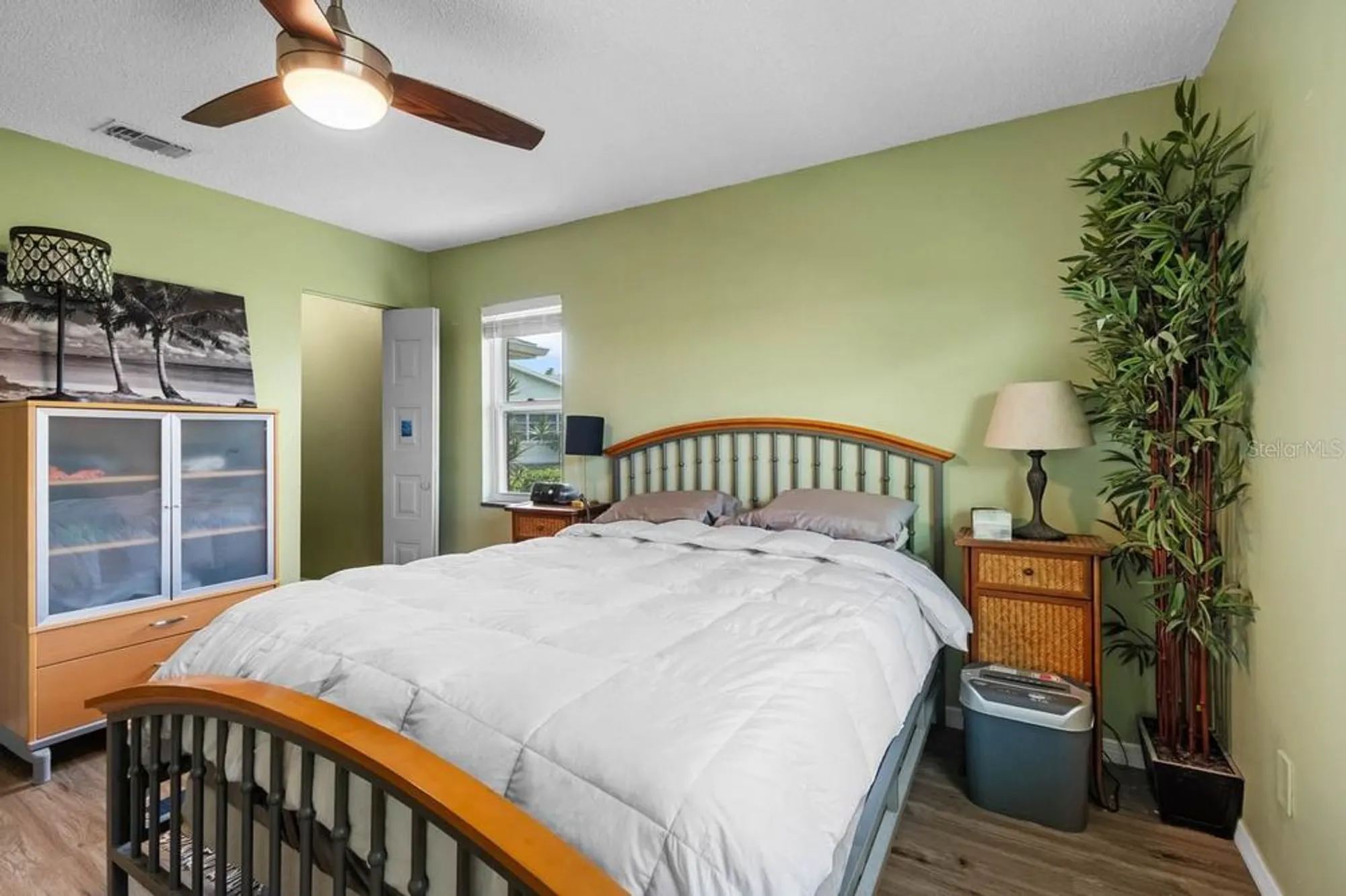 Property Slideshow image 16 of 34 | 403 fulham ct b, Sun City Center, FL, 33573