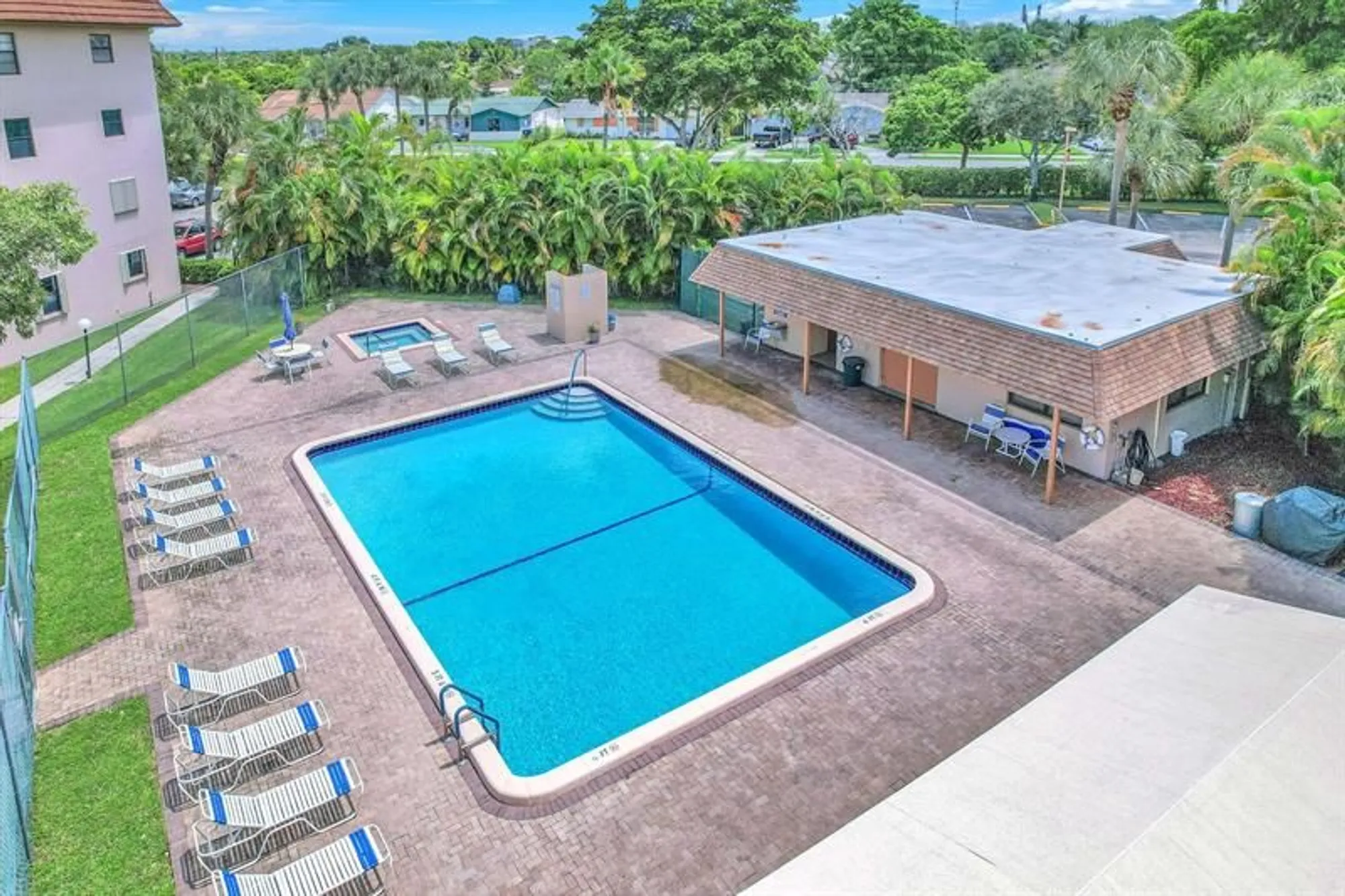 Property Slideshow image 23 of 26 | 4930 e sabal palm blvd 414, Tamarac, FL, 33319