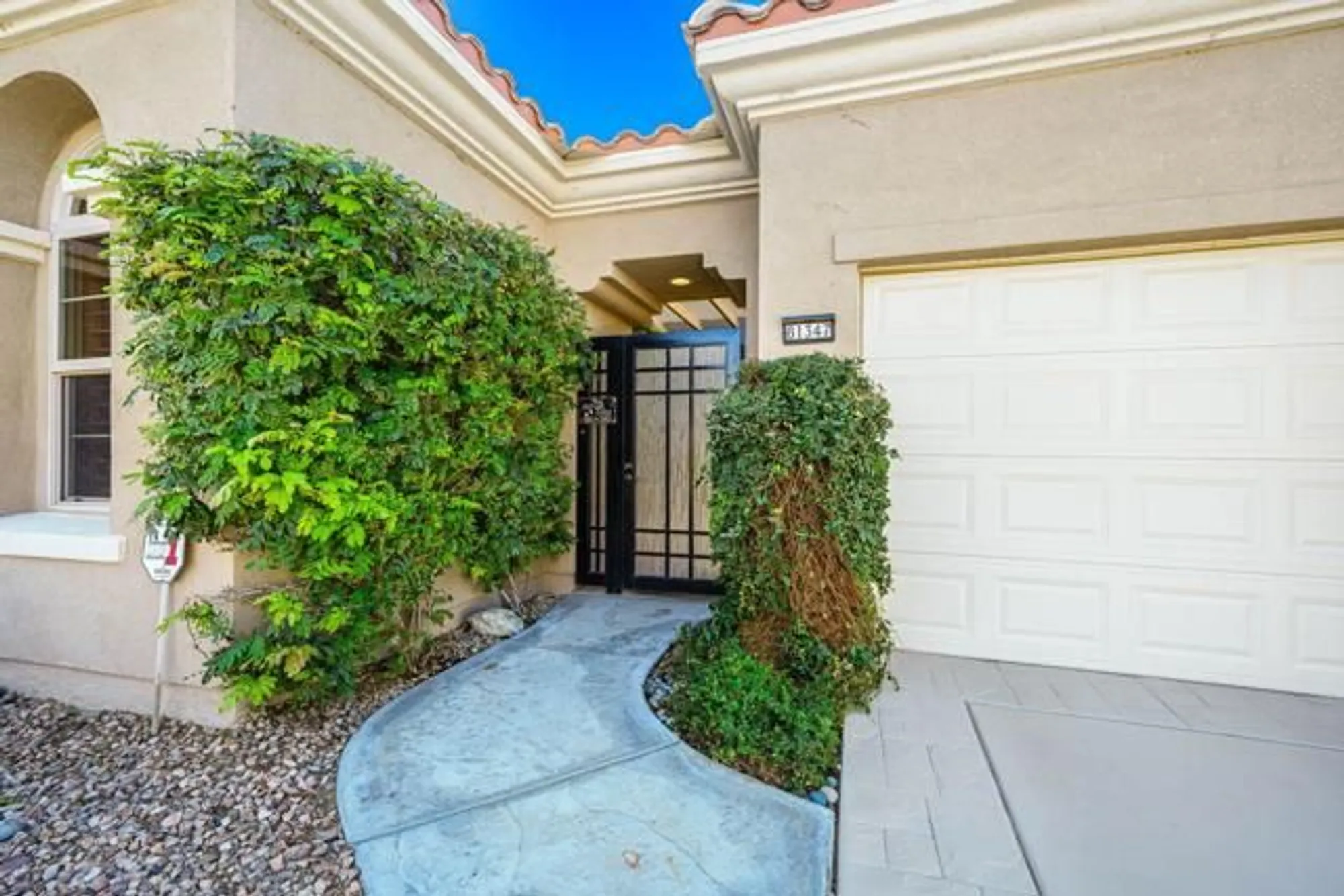 Property Slideshow image 10 of 82 | 81347 camino sevilla, Indio, CA, 92203