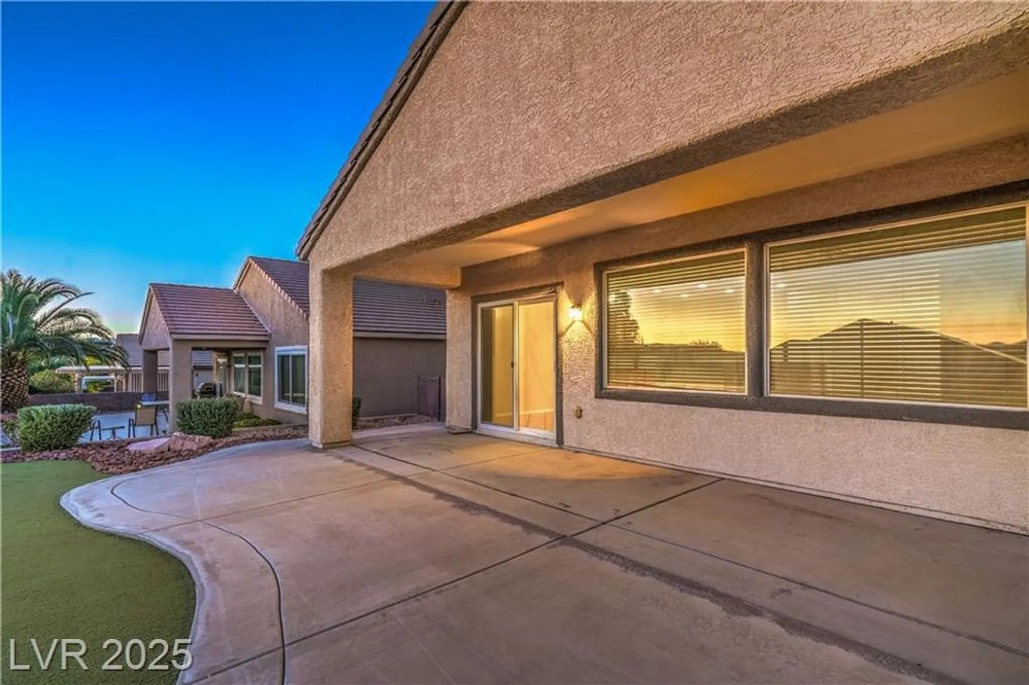 Property Slideshow image 31 of 62 | 2331 meteor shower st, Henderson, NV, 89044