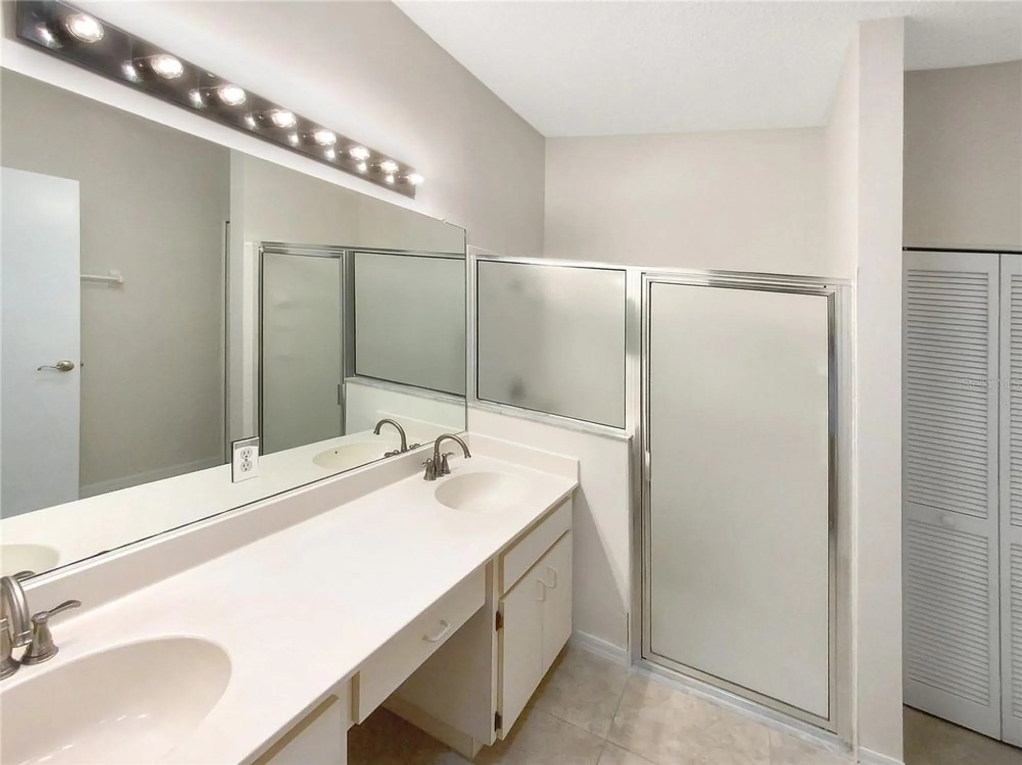 Property Slideshow image 8 of 22 | 1110 mcdaniel st # 1110, Sun City Center, FL, 33573