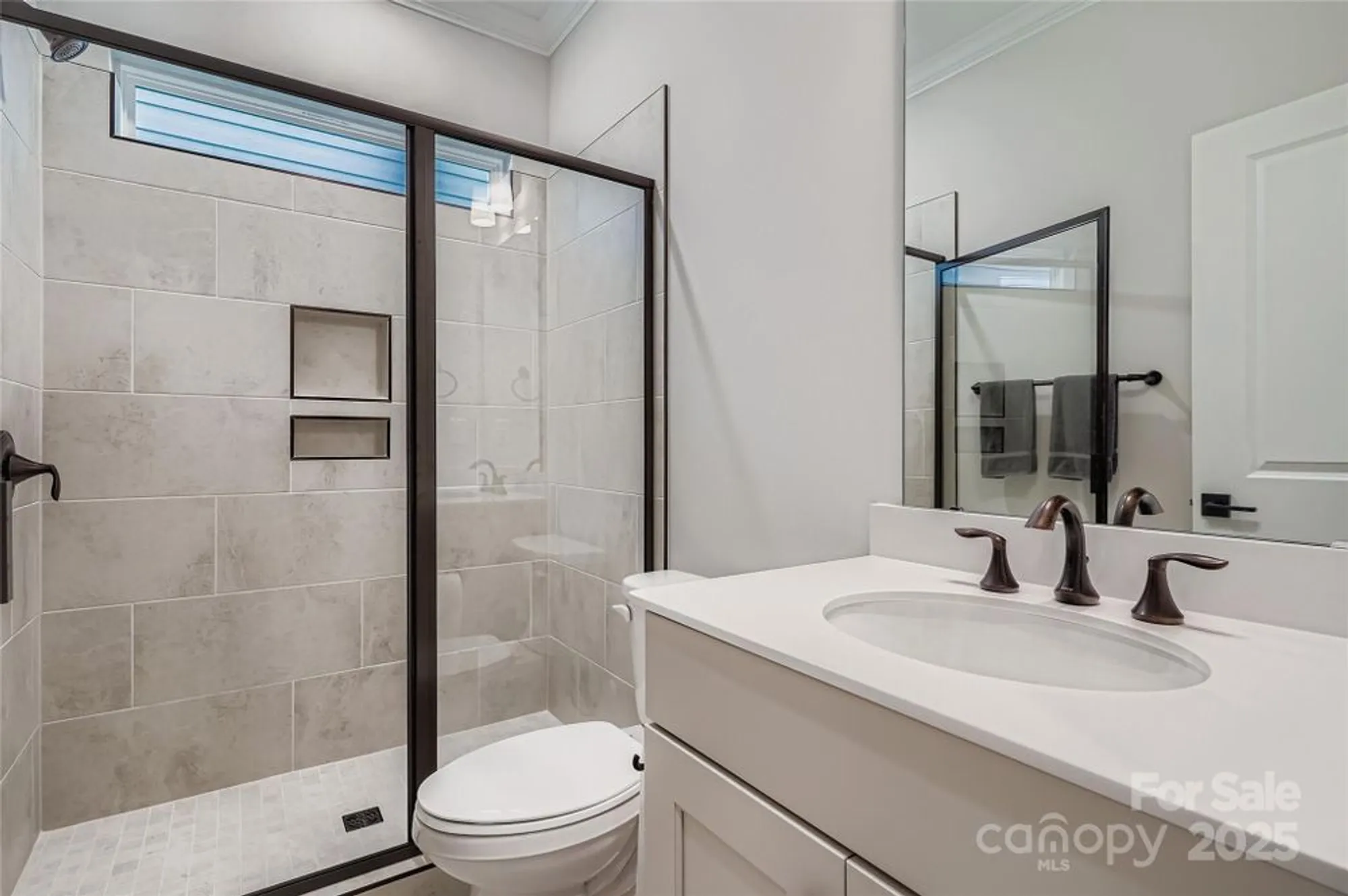 Property Slideshow image 22 of 29 | 5562 caneel ln # 1232, Denver, NC, 28037