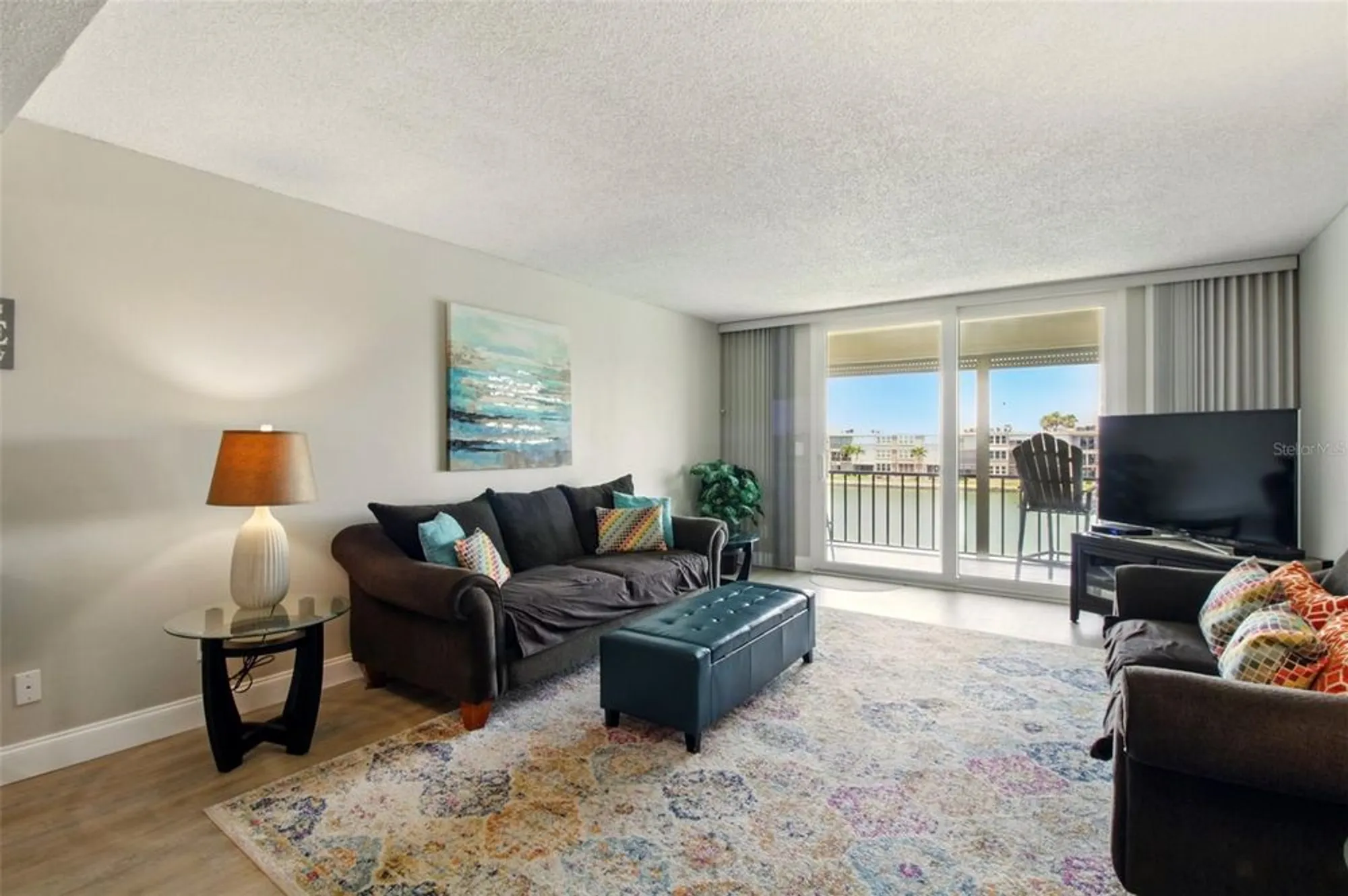 Property Slideshow image 9 of 29 | 7625 sun island dr 304, South Pasadena, FL, 33707