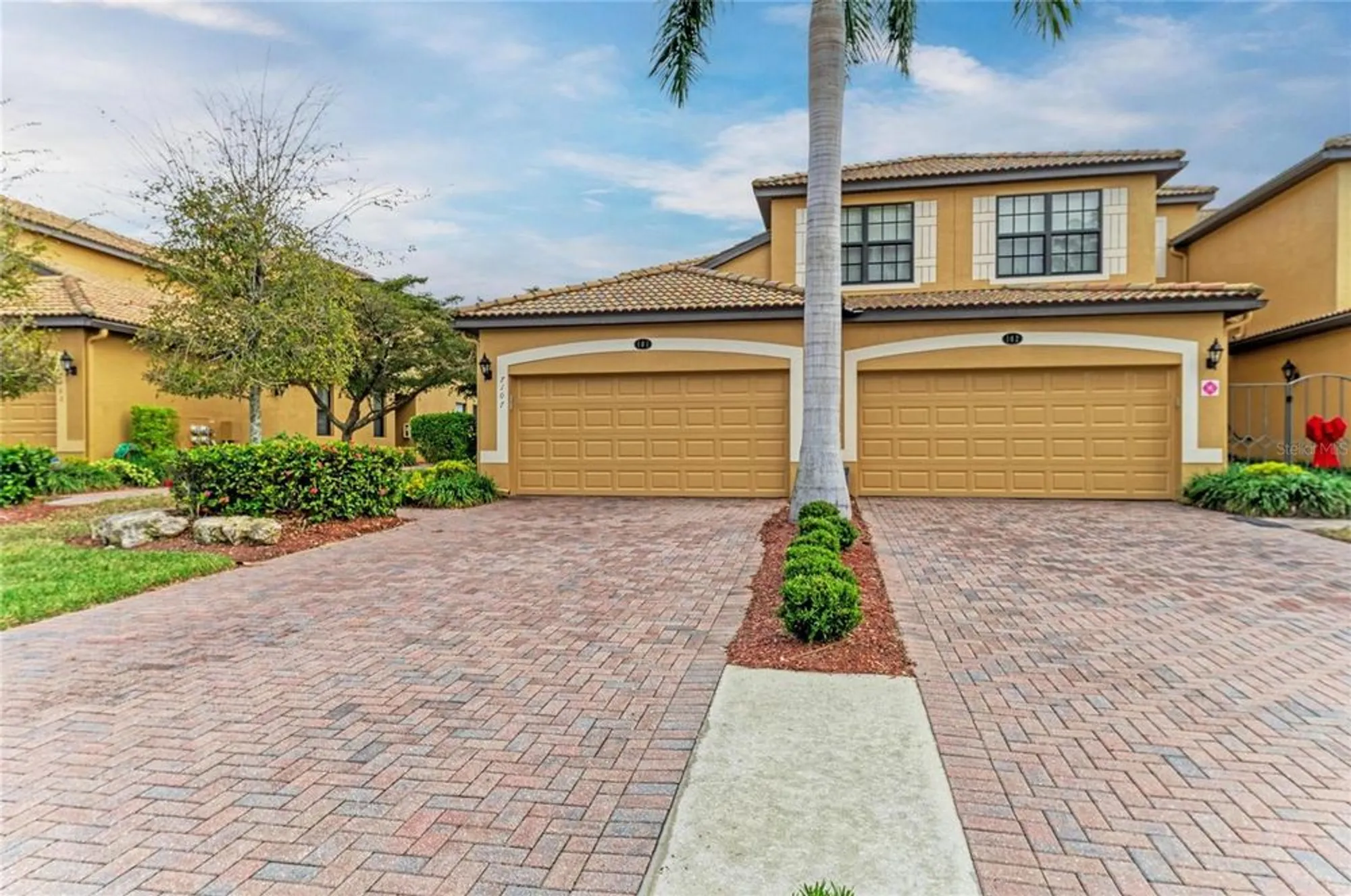 Property Slideshow image 7 of 76 | 7107 grand estuary trl 101, Bradenton, FL, 34212