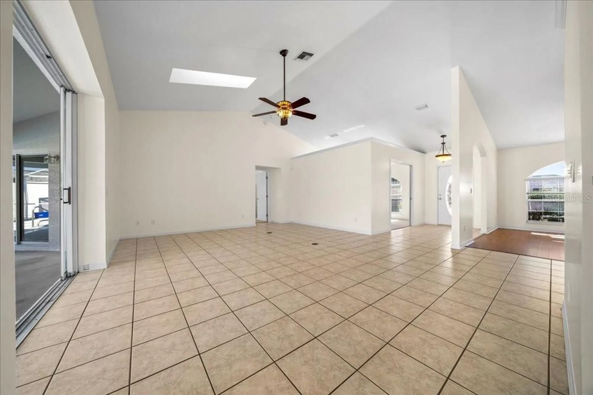Property Slideshow image 14 of 47 | 5625 sw 85th pl, Ocala, FL, 34476