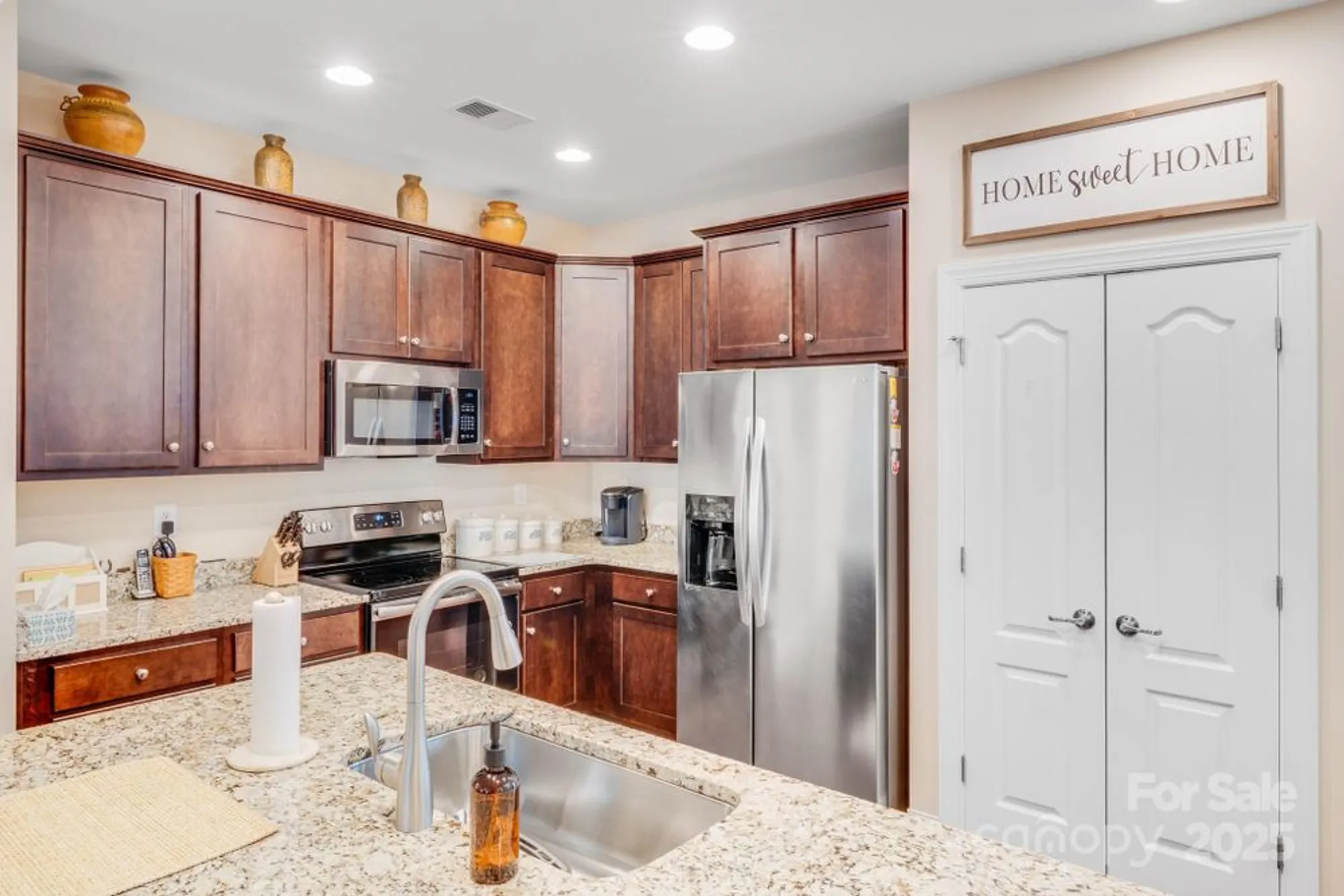 Property Slideshow image 11 of 27 | 11135 bailey park nature dr, Cornelius, NC, 28031