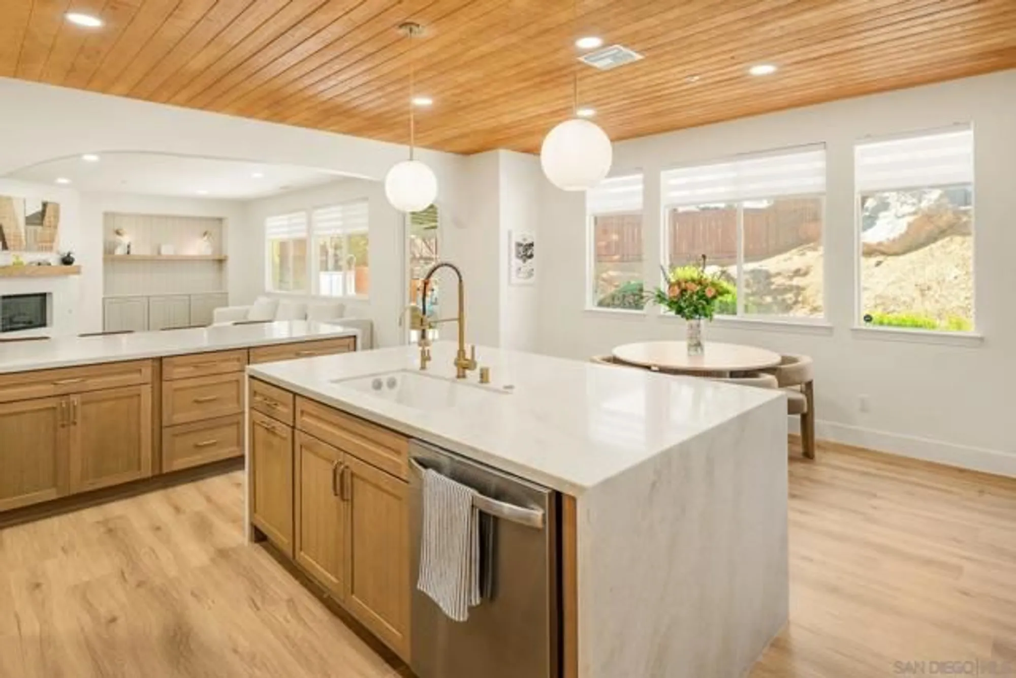 Property Slideshow image 25 of 61 | 10528 pinion trl, Escondido, CA, 92026