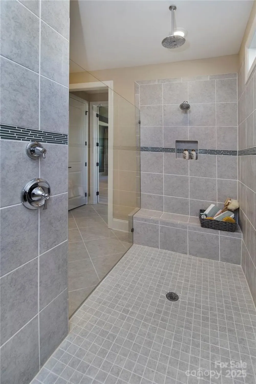 Property Slideshow image 6 of 26 | 8945 silver springs ct, Charlotte, NC, 28215