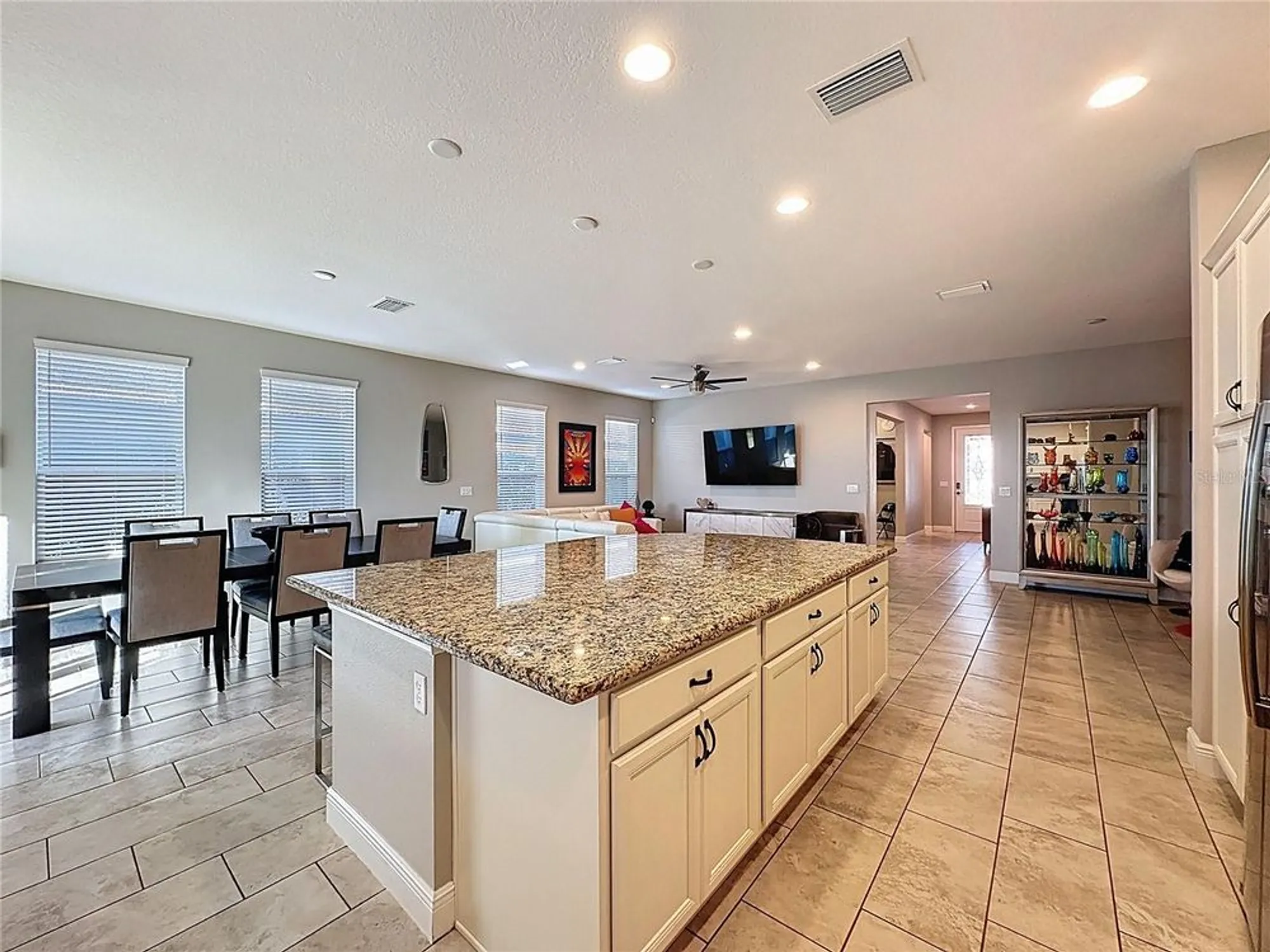 Property Slideshow image 13 of 79 | 115 silver maple rd, Groveland, FL, 34736