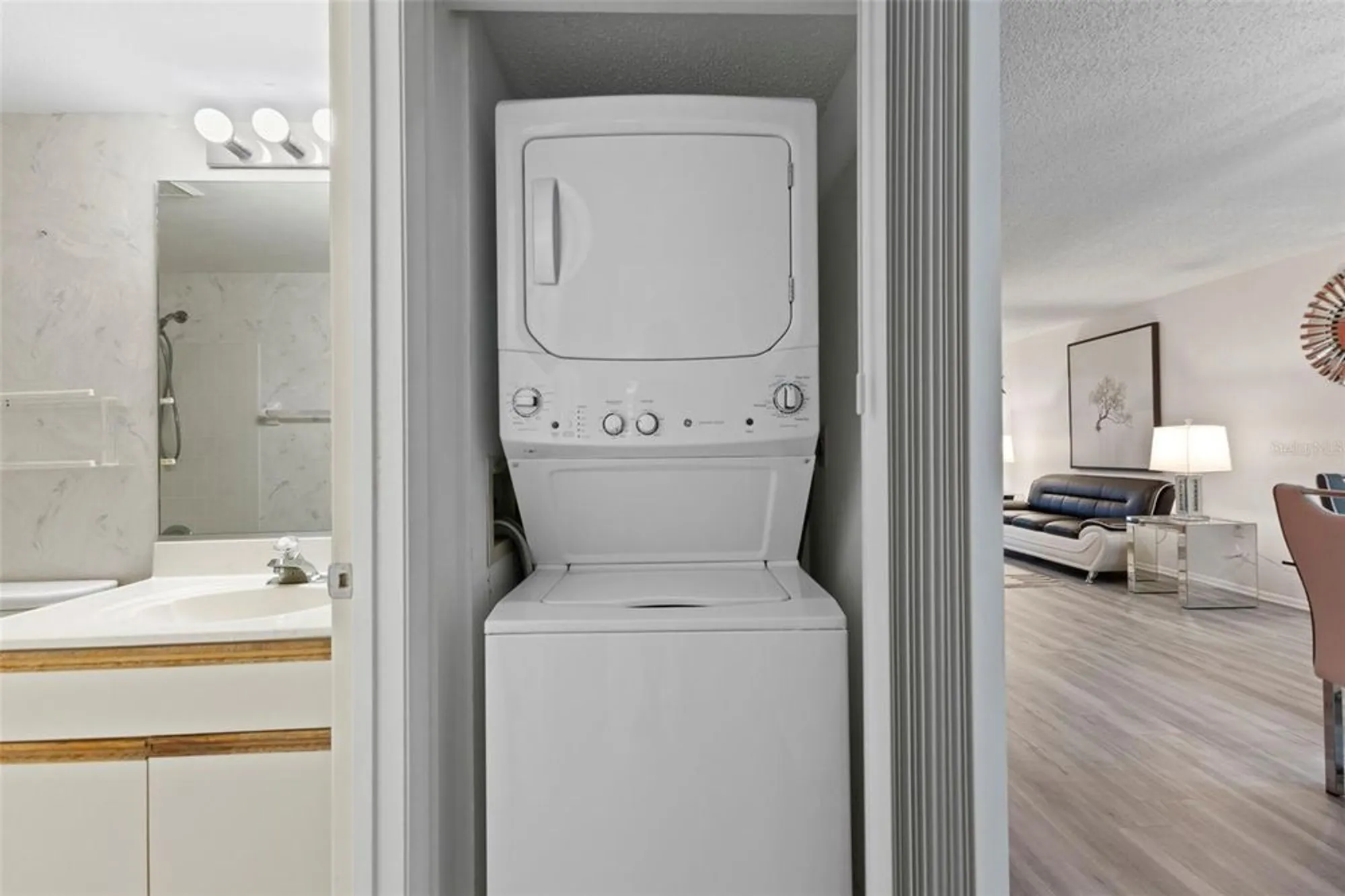 Property Slideshow image 13 of 40 | 7680 eagle creek dr # 7680, Sarasota, FL, 34243