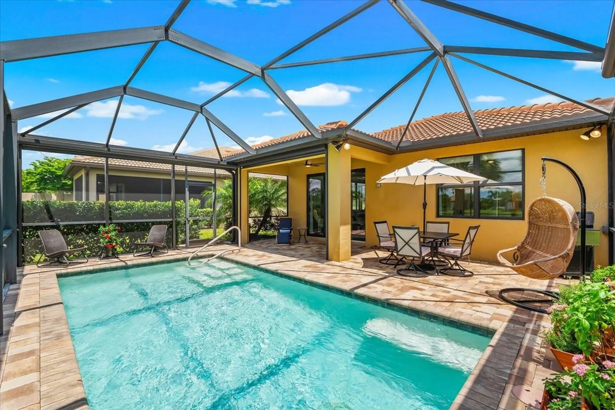 Property Slideshow image 37 of 98 | 7612 kirkland cv, Bradenton, FL, 34202