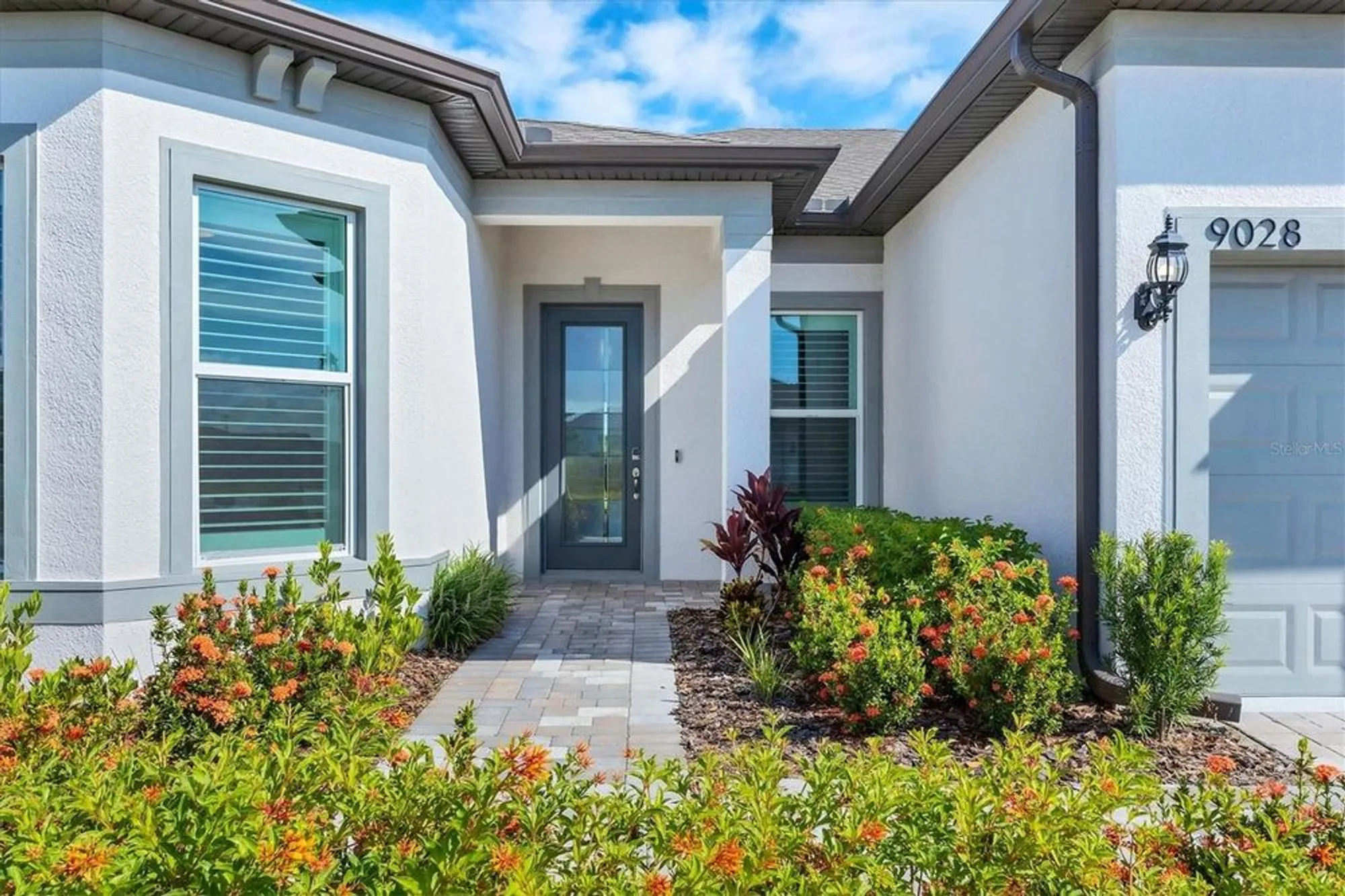 Property Slideshow image 3 of 77 | 9028 sunray cv, Parrish, FL, 34219