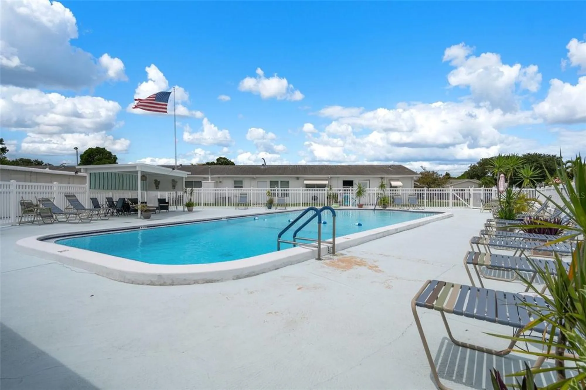 Property Slideshow image 45 of 59 | 10008 daffodil st 186, Pinellas Park, FL, 33782