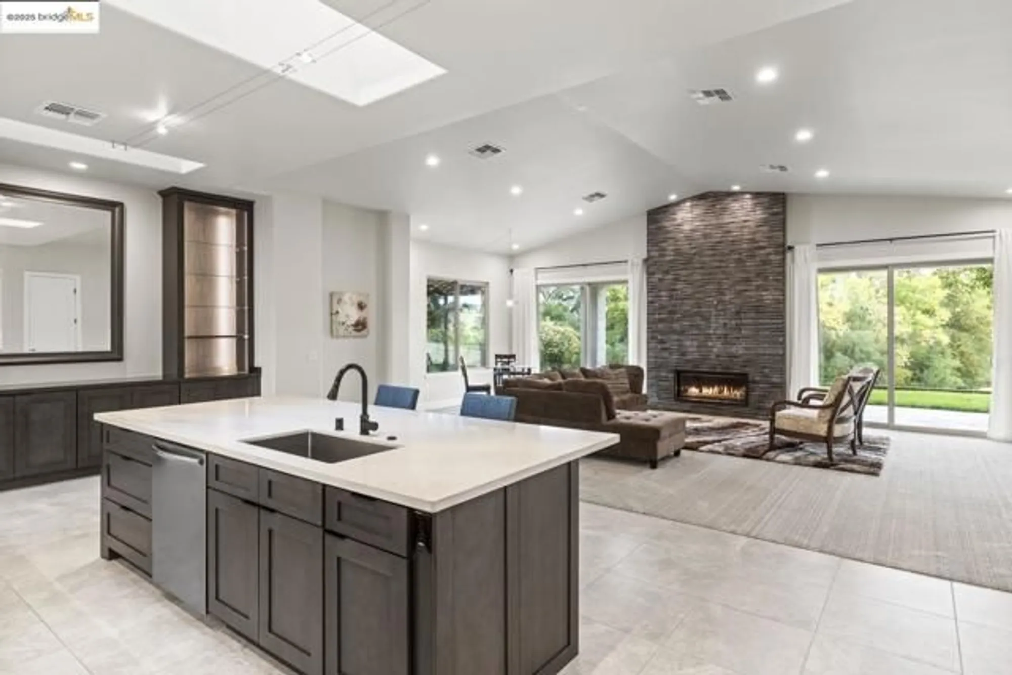 Property Slideshow image 11 of 57 | 1816 stone house ln, Lincoln, CA, 95648