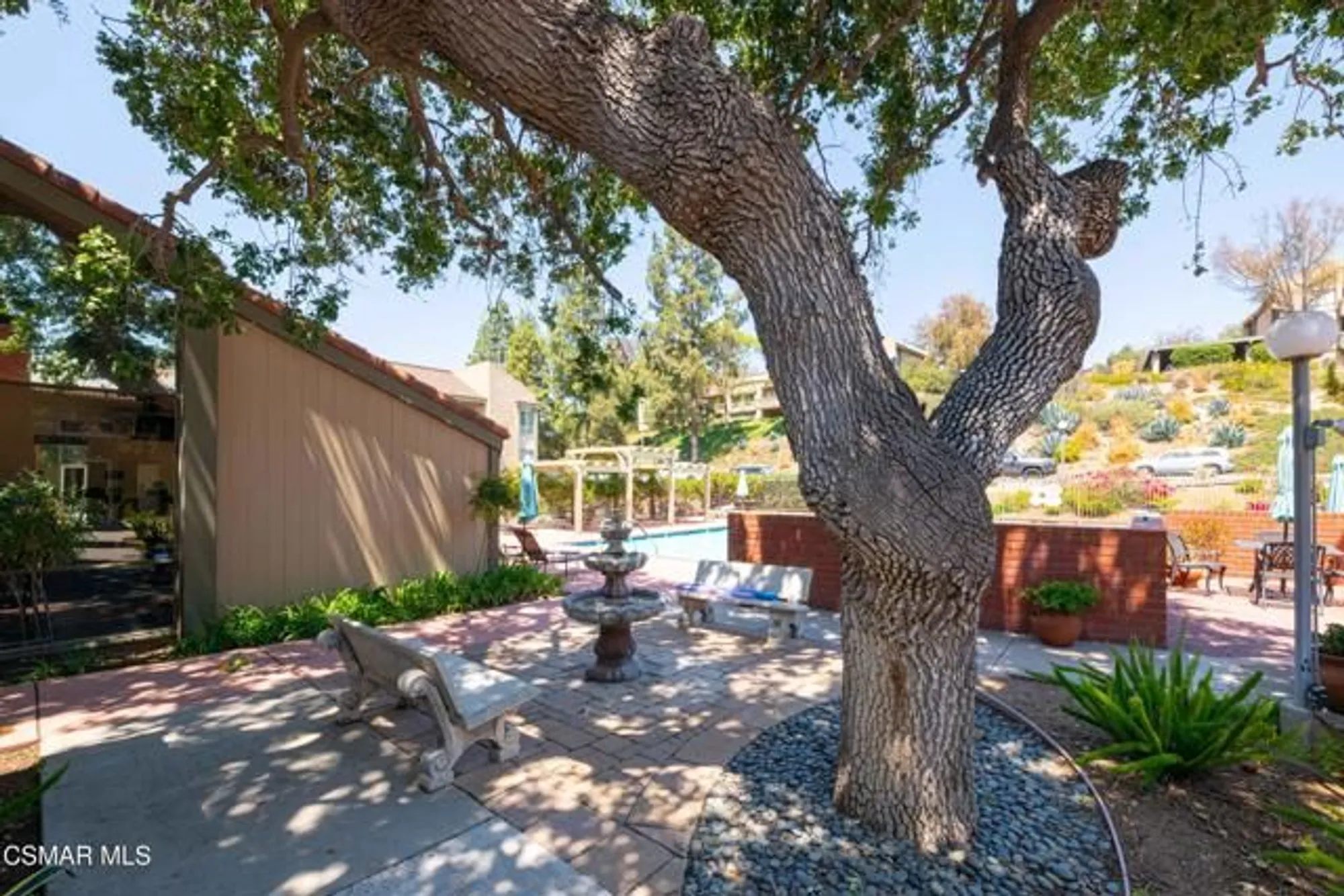 Property Slideshow image 20 of 34 | 460 arbor lane ct apt 203, Thousand Oaks, CA, 91360