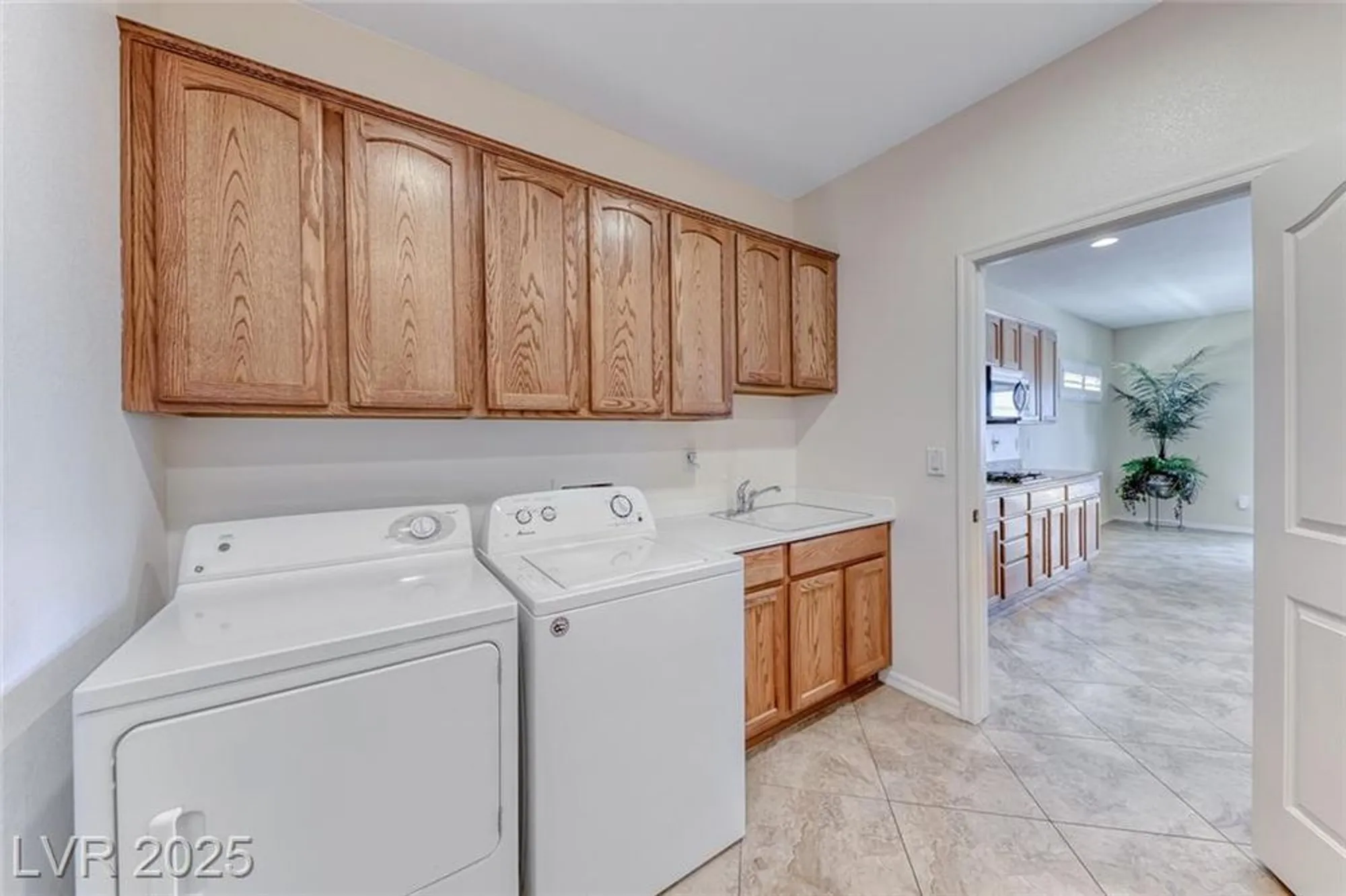 Property Slideshow image 26 of 55 | 2377 baldwinville ct, Henderson, NV, 89044