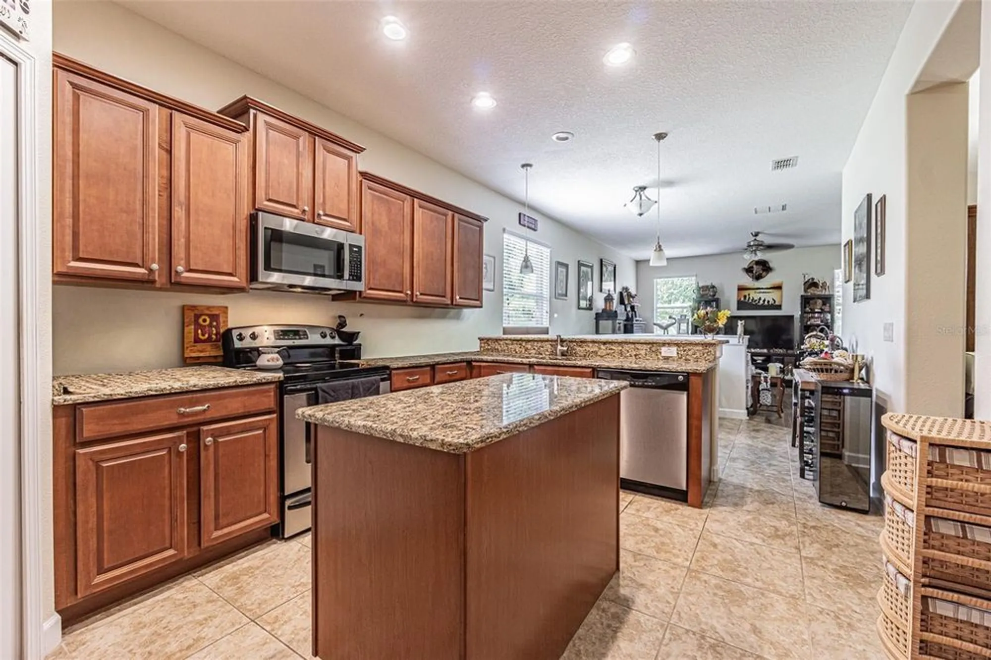 Property Slideshow image 12 of 85 | 10661 belmullet dr, San Antonio, FL, 33576
