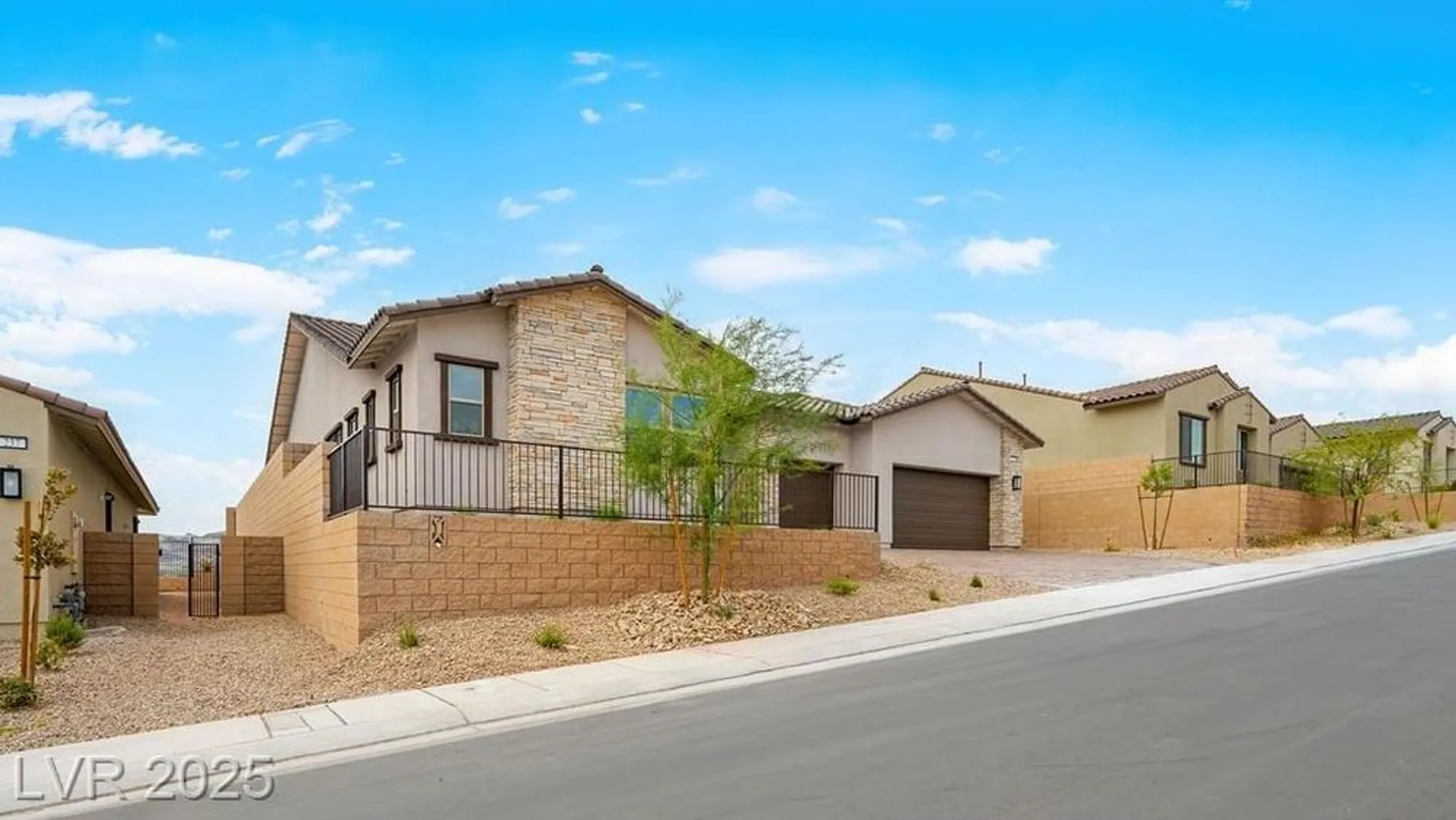 Property Slideshow image 2 of 56 | 235 paraggi bay dr, Henderson, NV, 89011