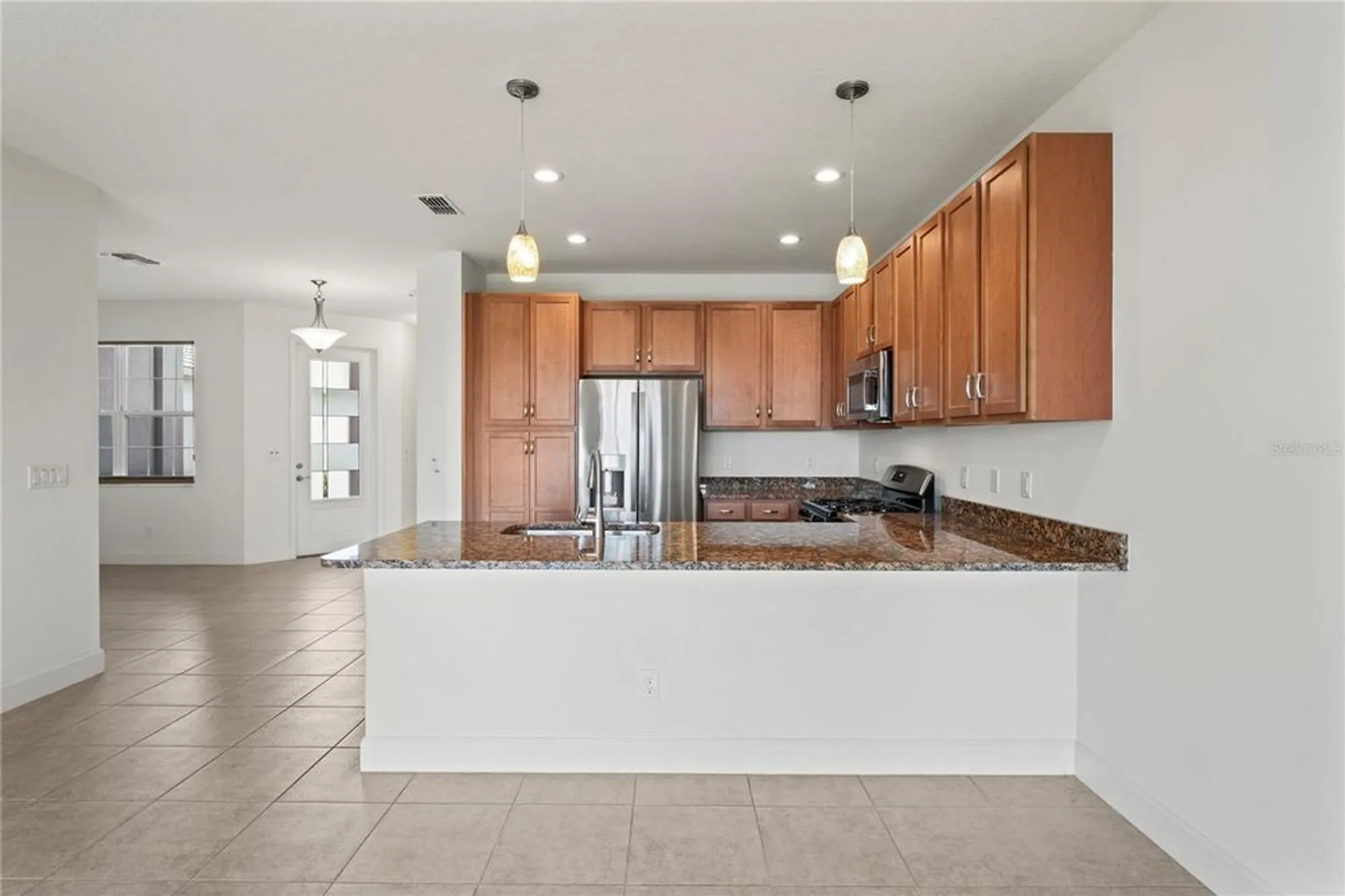 Property Slideshow image 17 of 61 | 4906 avila lakes dr, Wimauma, FL, 33598