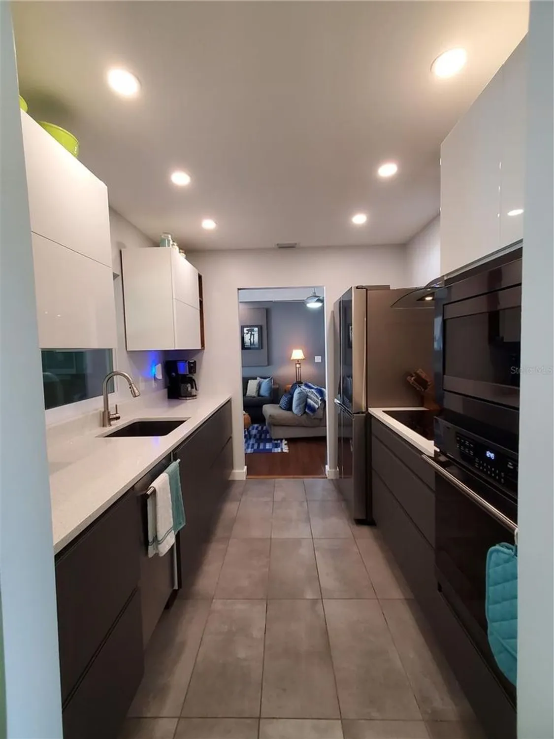 Property Slideshow image 23 of 50 | 1707 new bedford dr, Sun City Center, FL, 33573