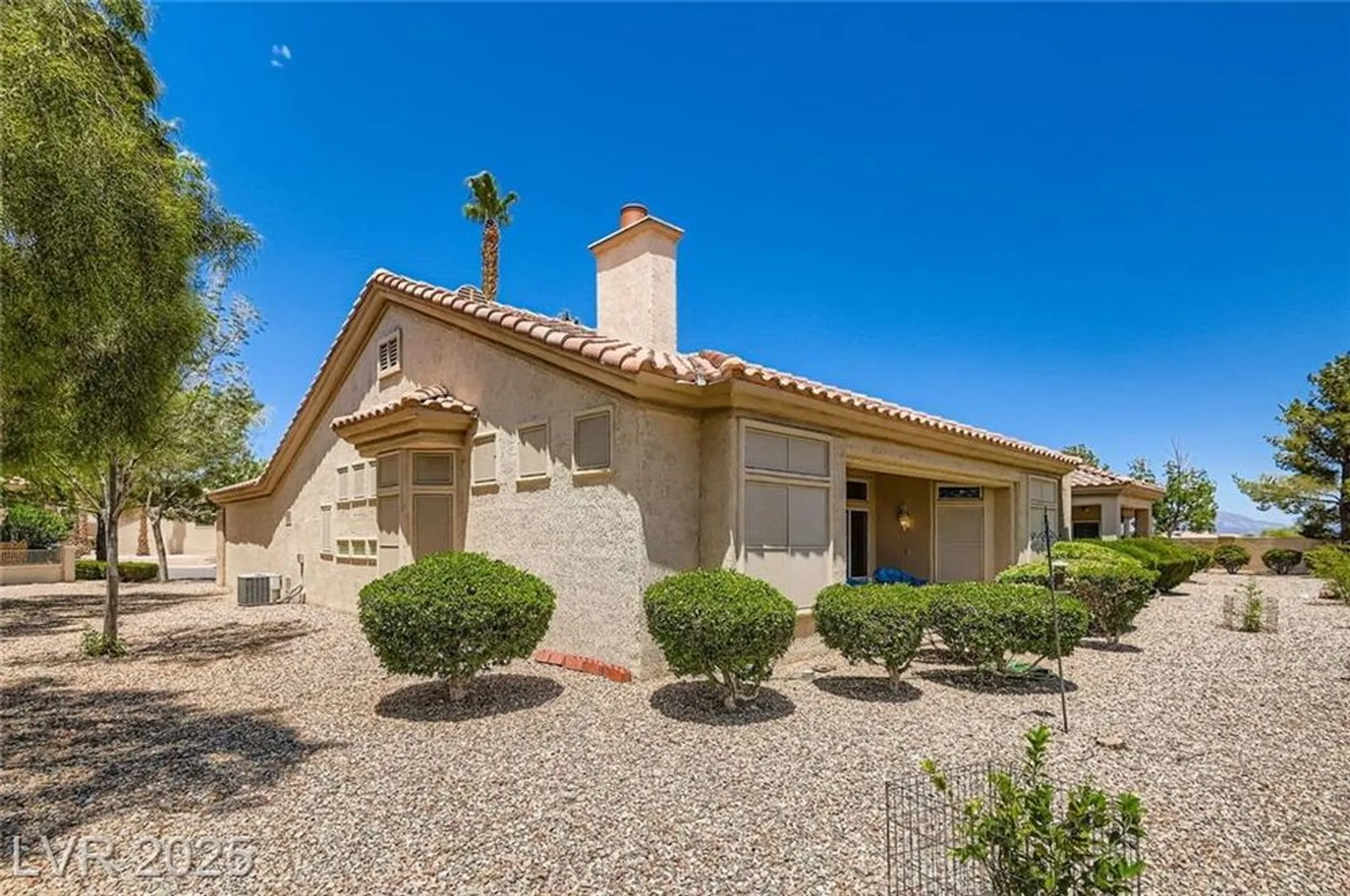 Property Slideshow image 27 of 38 | 9905 hemet dr, Las Vegas, NV, 89134