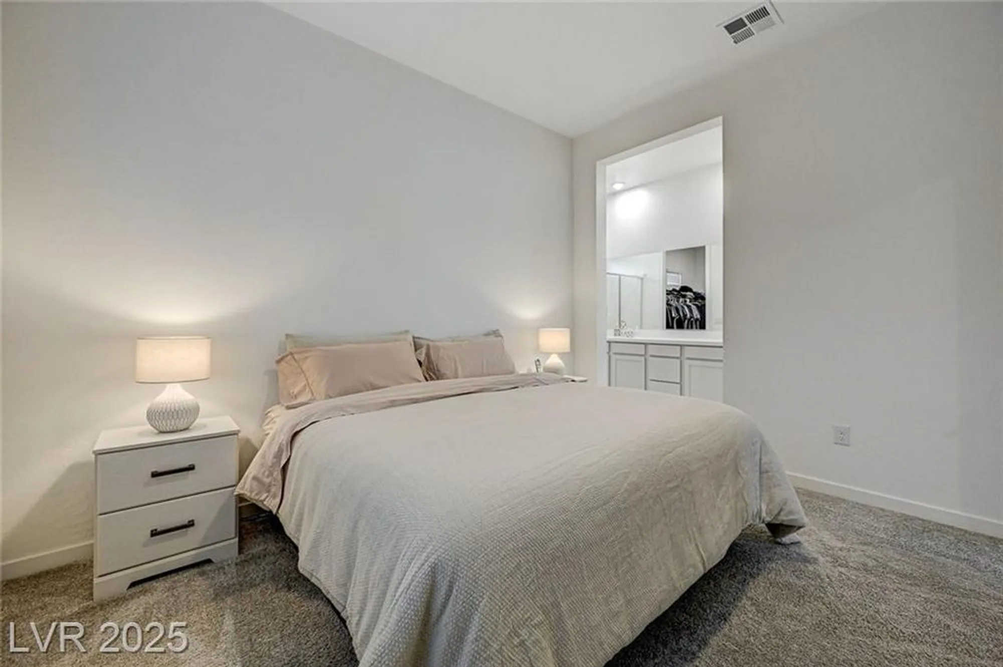 Property Slideshow image 29 of 67 | 912 allister fields ln, Las Vegas, NV, 89138