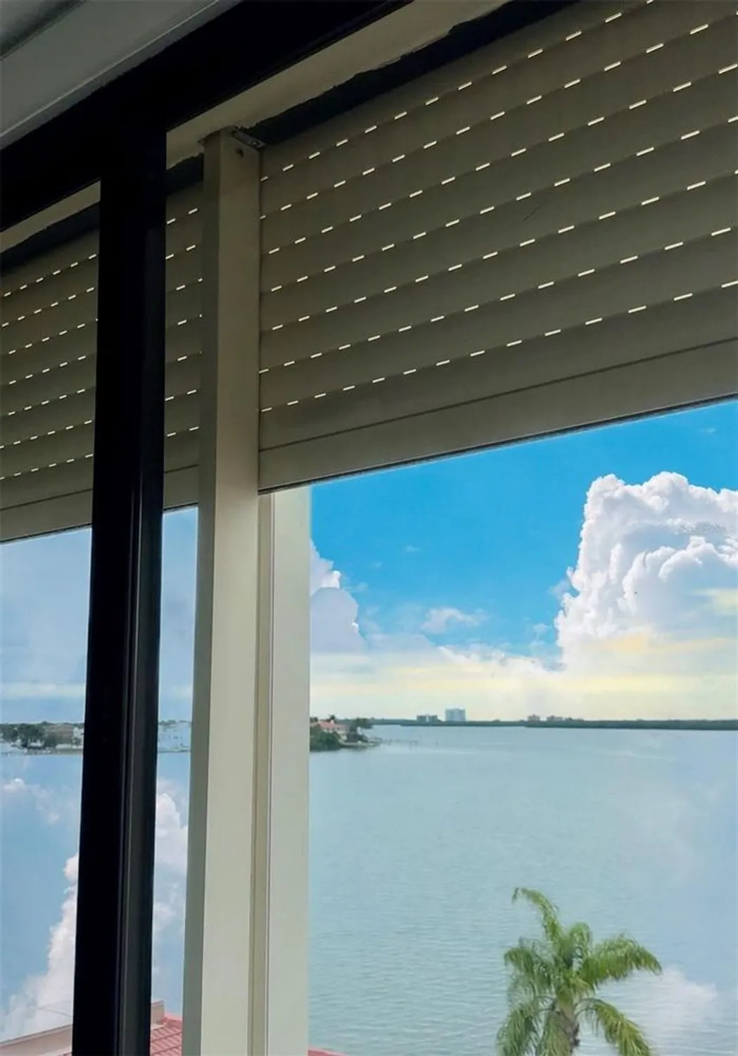 Property Slideshow image 32 of 62 | 6158 palma del mar blvd s apt 306, St Petersburg, FL, 33715