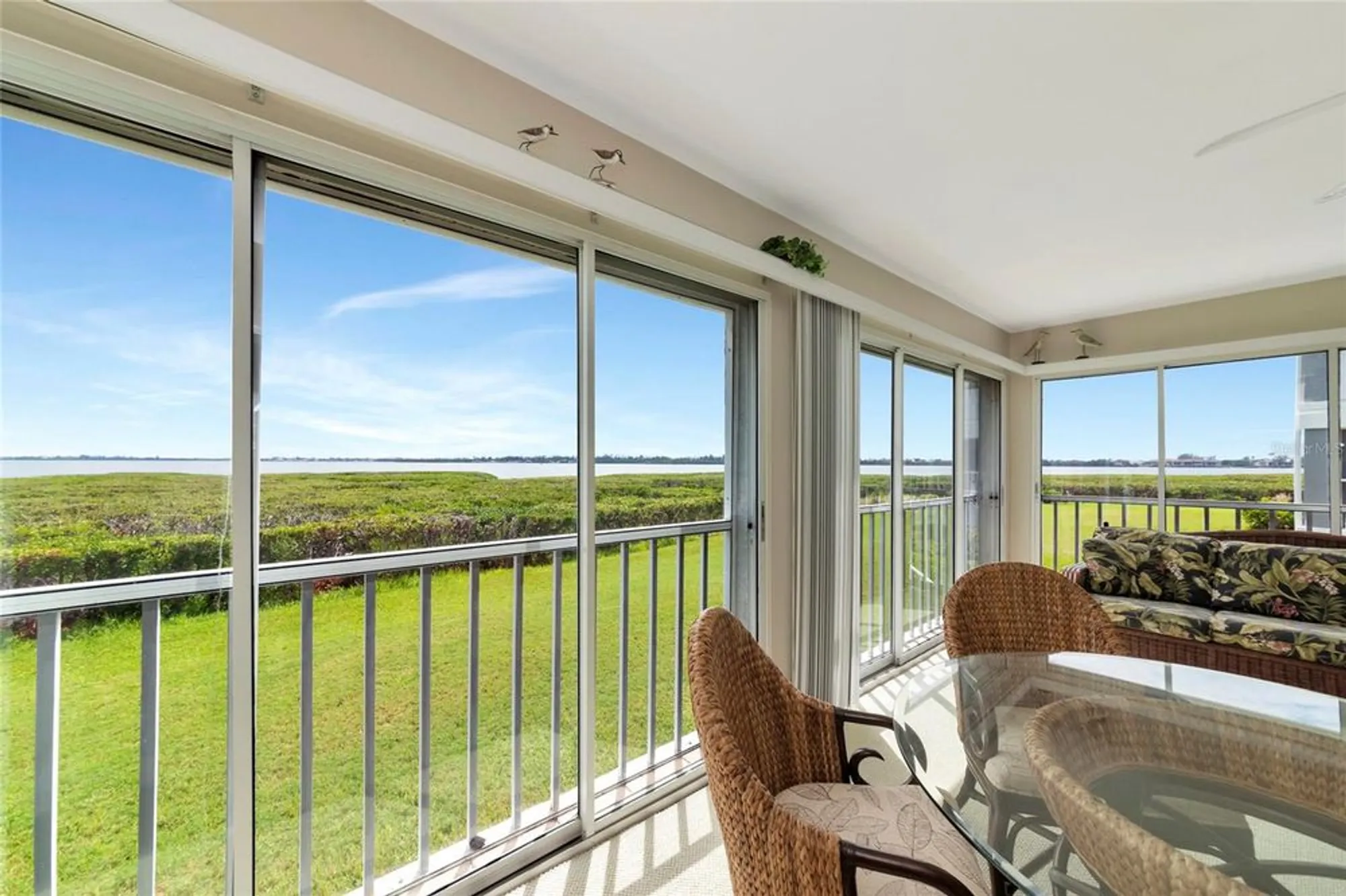 Property Slideshow image 27 of 52 | 1145 edgewater cir # 1145, Bradenton, FL, 34209