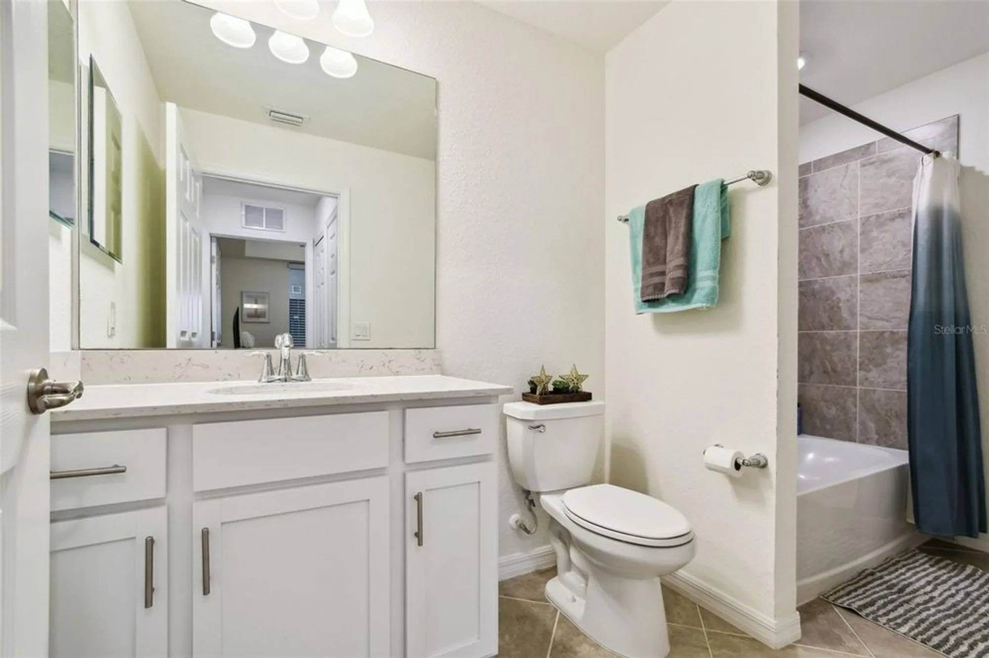 Property Slideshow image 23 of 45 | 1030 tidewater shores loop unit 104, Bradenton, FL, 34208