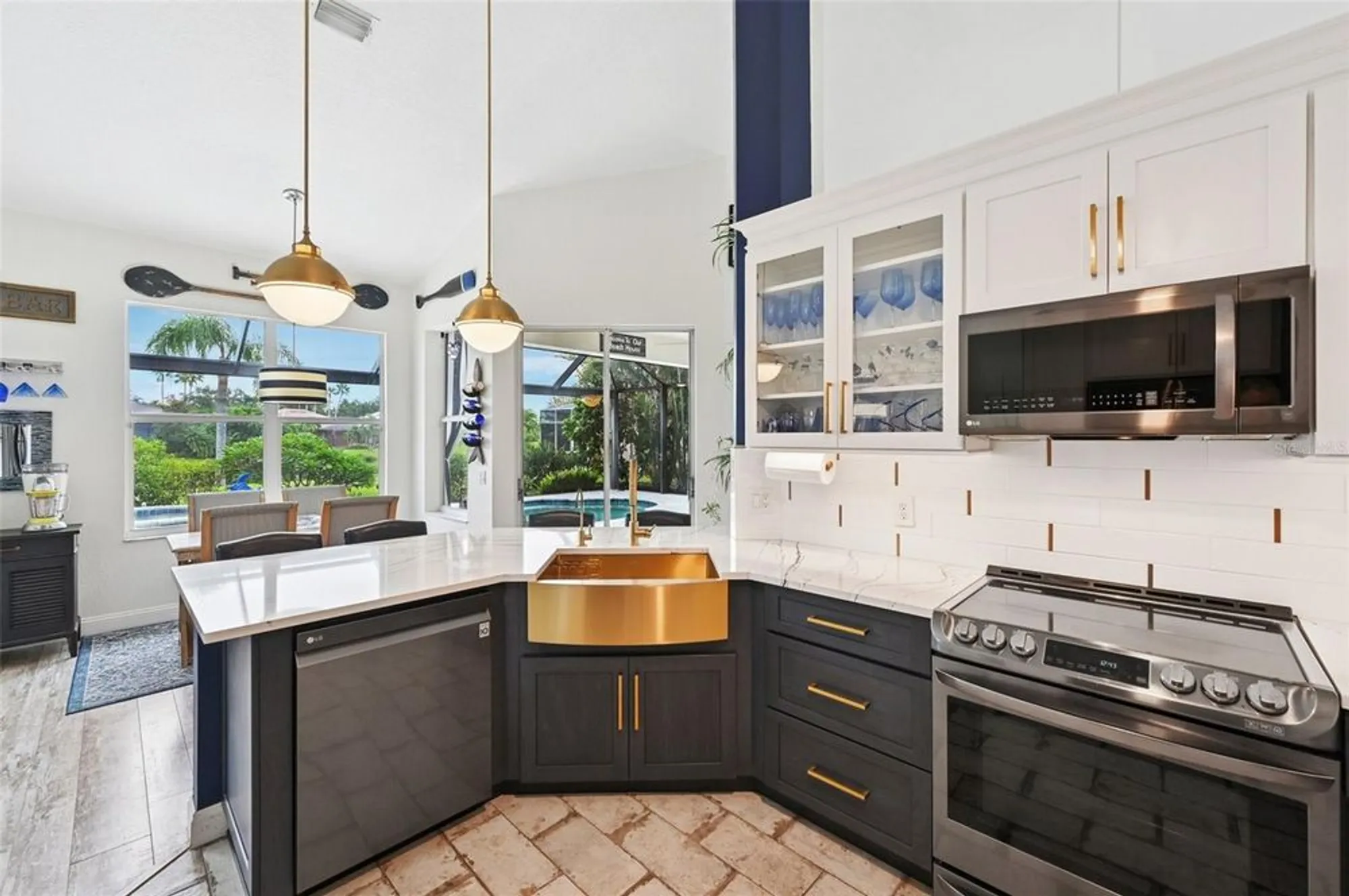 Property Slideshow image 13 of 74 | 3310 bay ridge way, Port Charlotte, FL, 33953