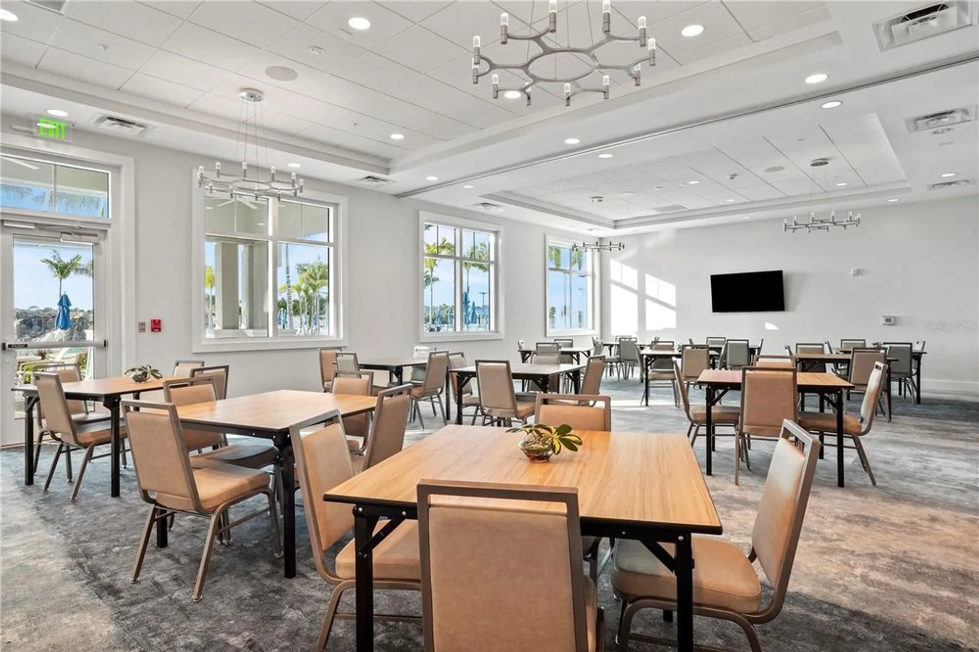 Property Slideshow image 58 of 59 | 25069 pearl lake cir, Englewood, FL, 34223