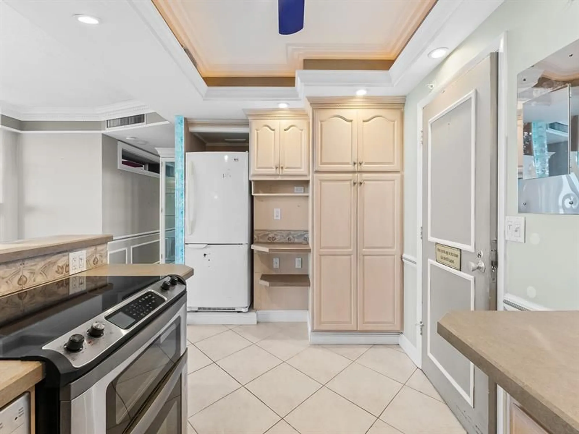 Property Slideshow image 18 of 20 | 3333 ne 34th st 504, Fort Lauderdale, FL, 33308