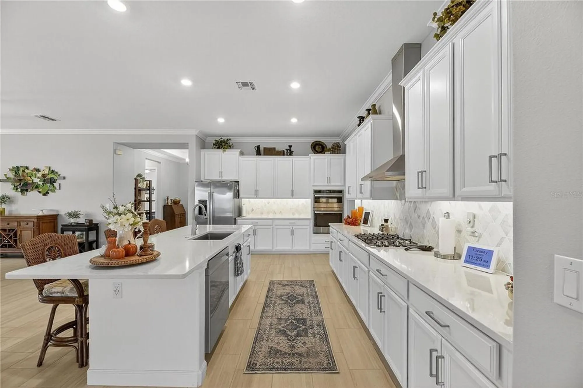 Property Slideshow image 20 of 96 | 5319 windy grove dr, Wimauma, FL, 33598