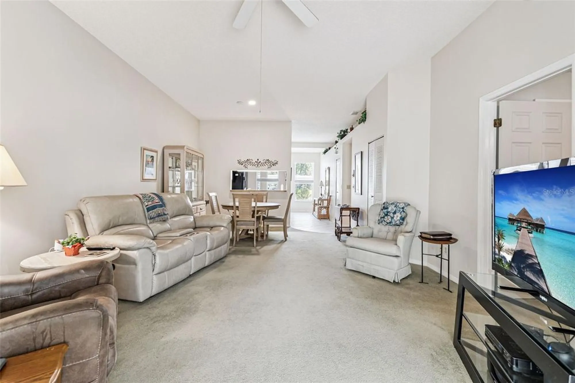 Property Slideshow image 5 of 24 | 104 knollpoint dr # 3, Sun City Center, FL, 33573