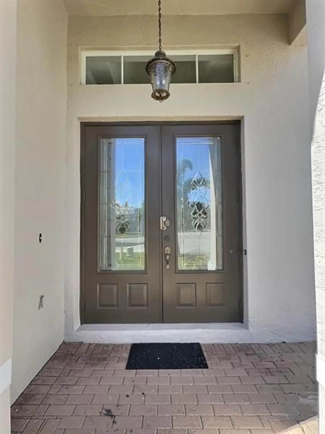 Property Slideshow image 10 of 46 | 655 sw long key ct, Port Saint Lucie, FL, 34986